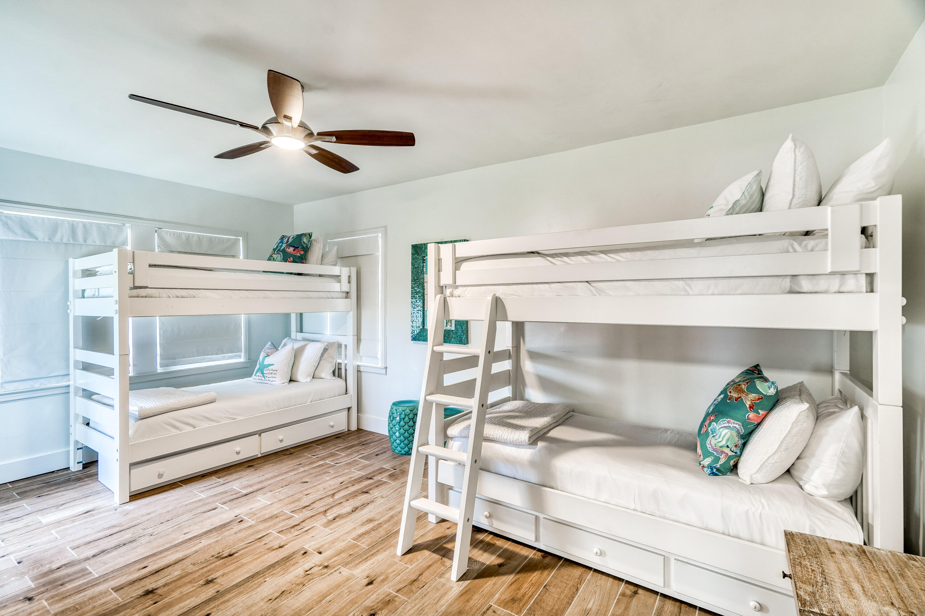 SEAGROVE 3RD ADDN - Residential