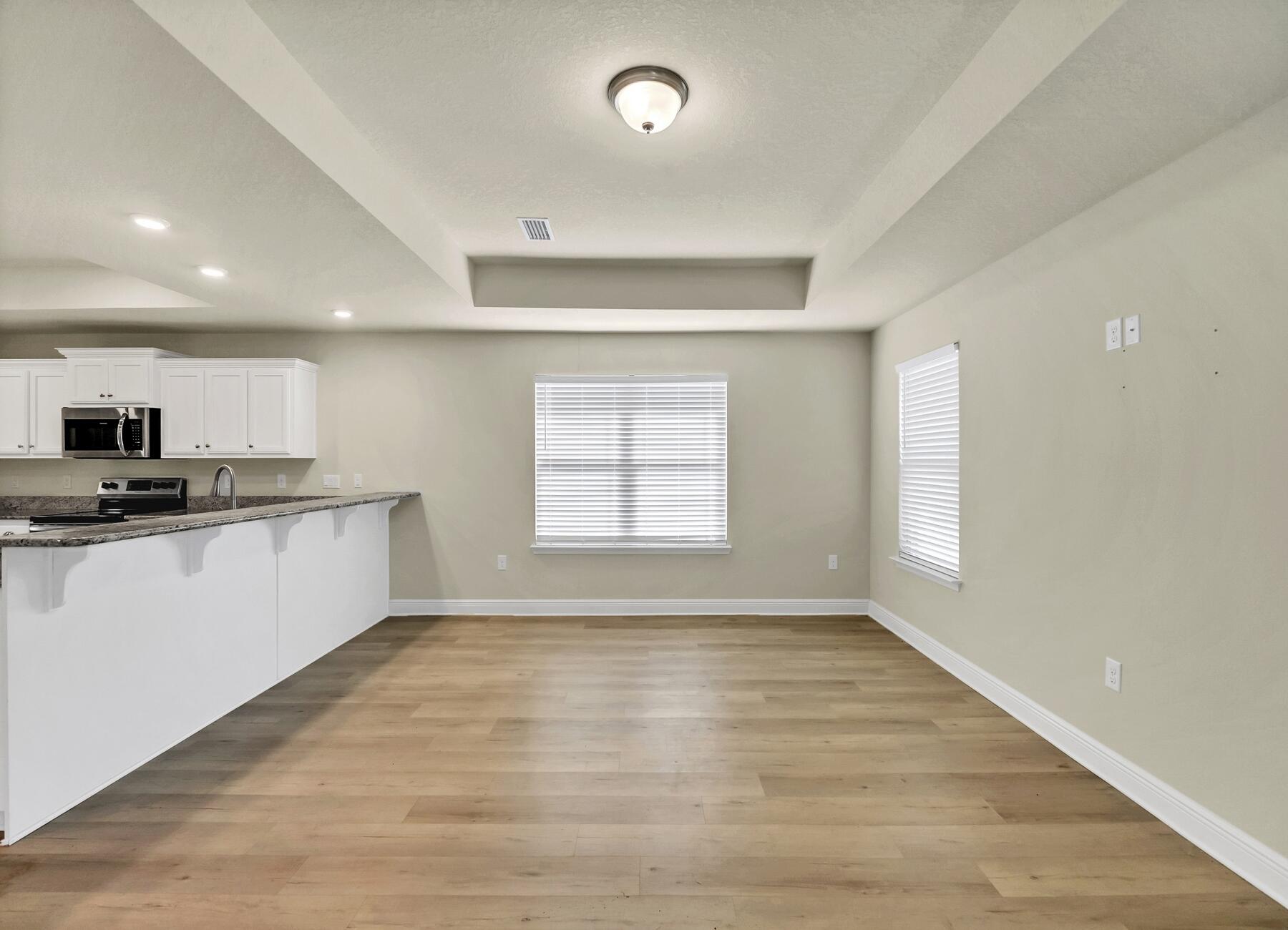 HIDDEN VALLEY - Residential Lease