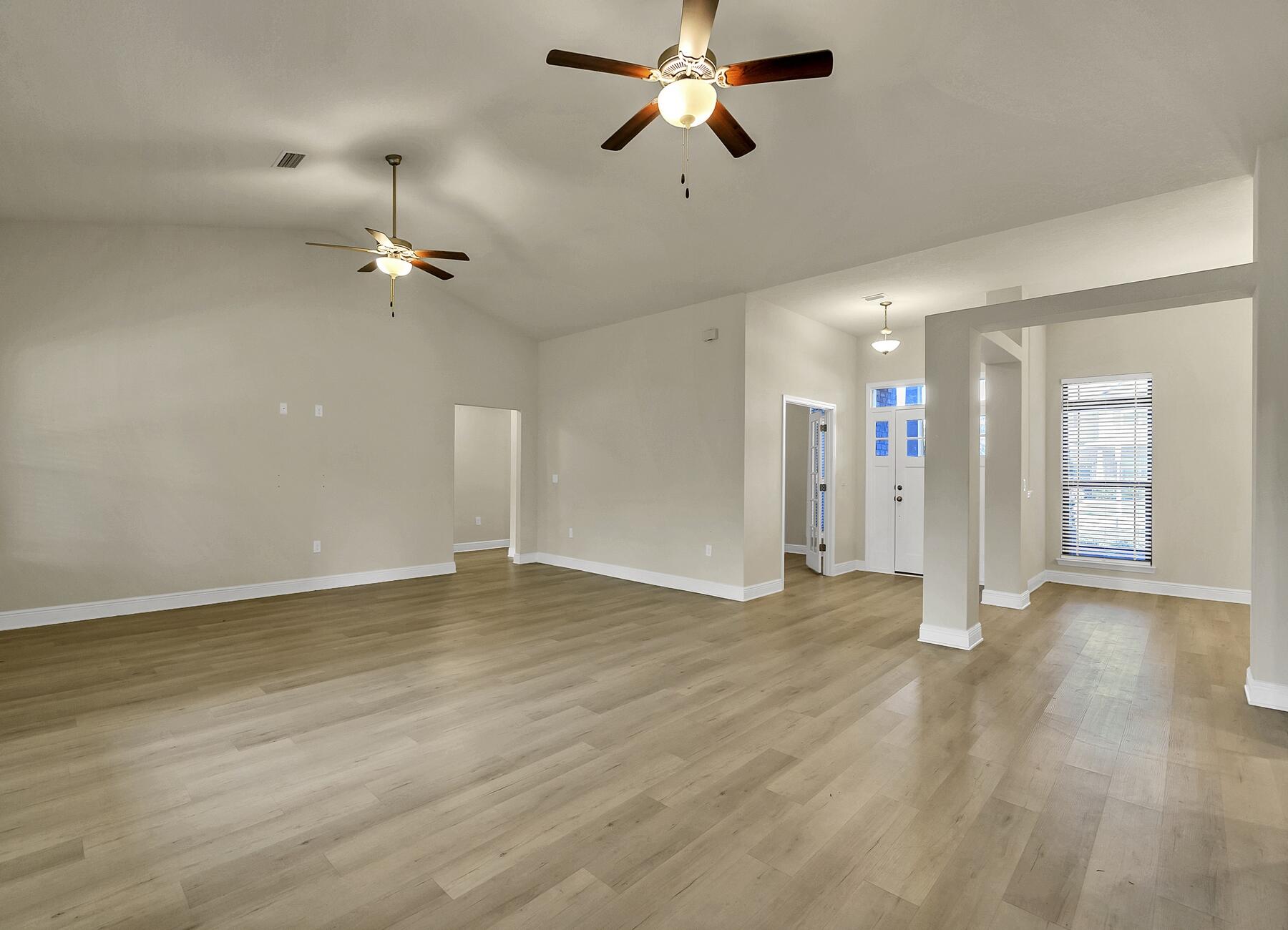 HIDDEN VALLEY - Residential Lease