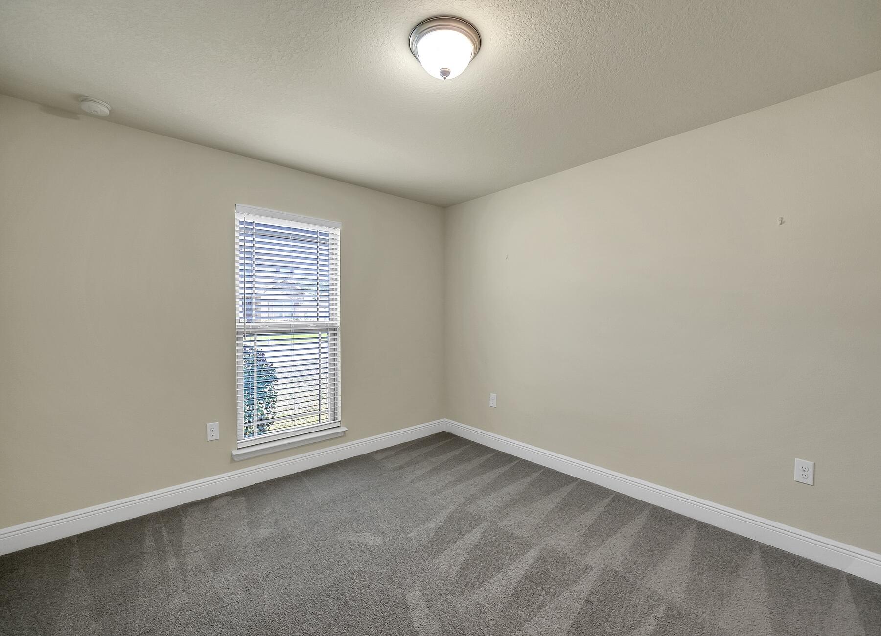 HIDDEN VALLEY - Residential Lease