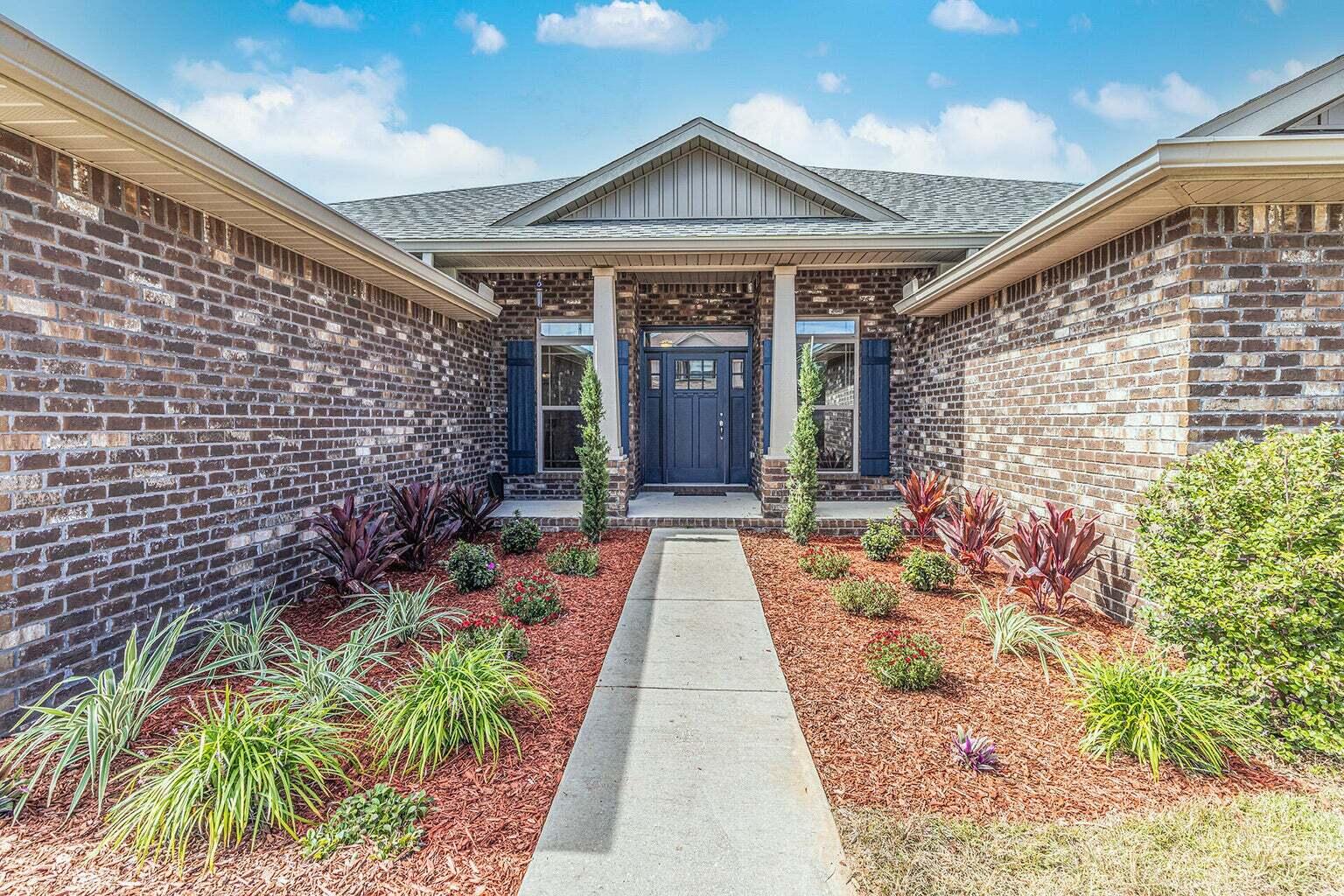 HIDDEN VALLEY - Residential Lease