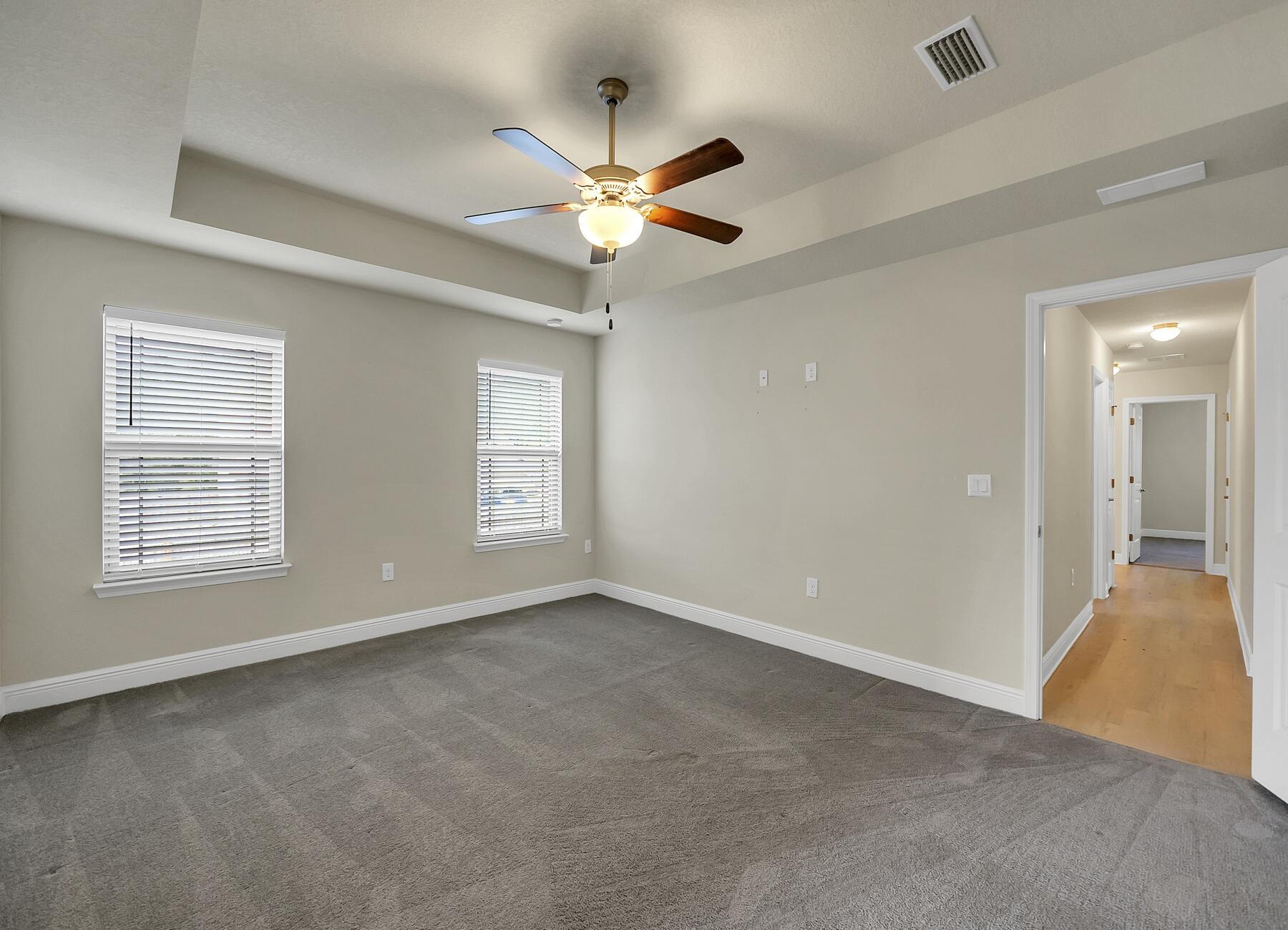 HIDDEN VALLEY - Residential Lease