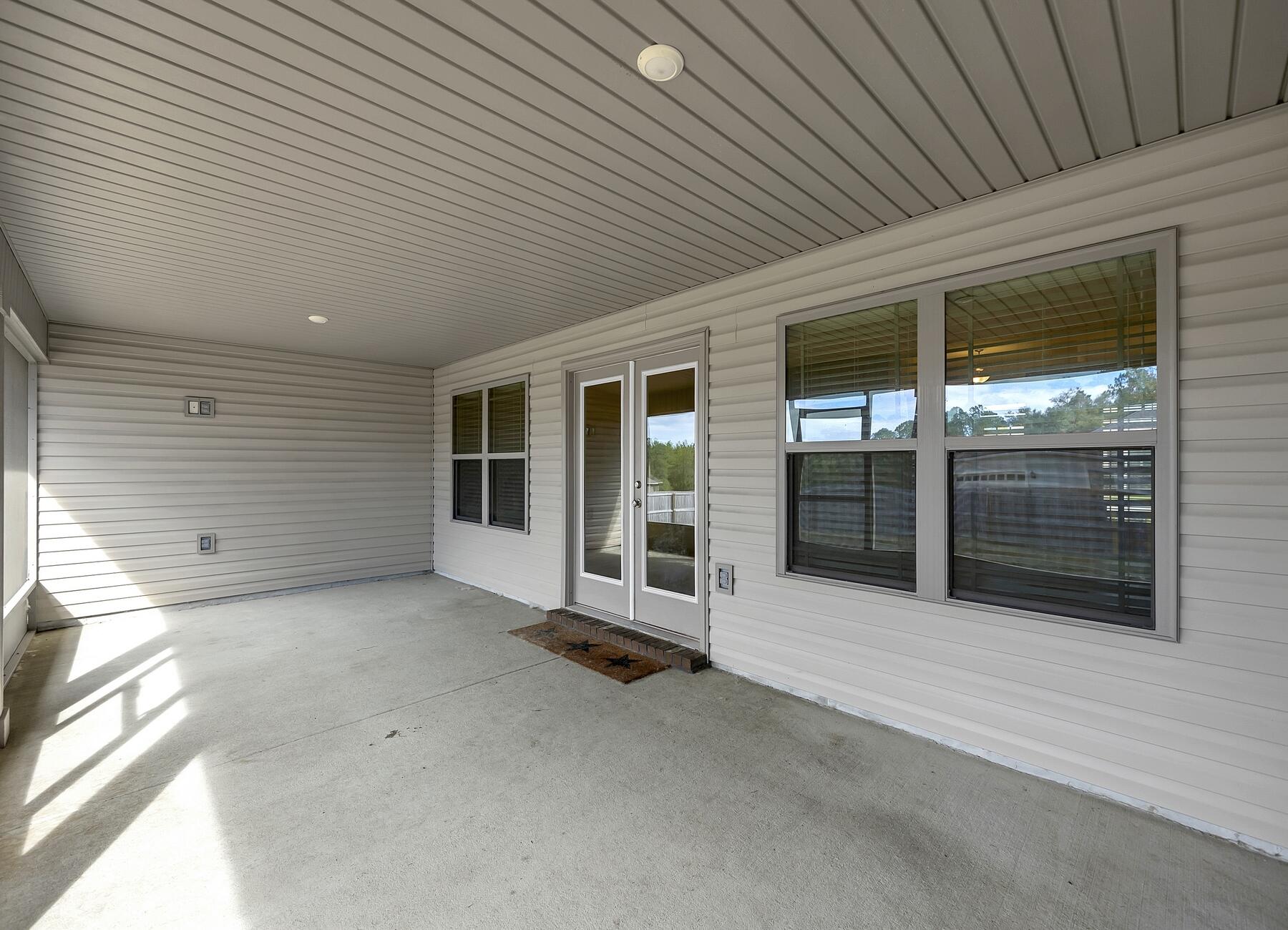 HIDDEN VALLEY - Residential Lease