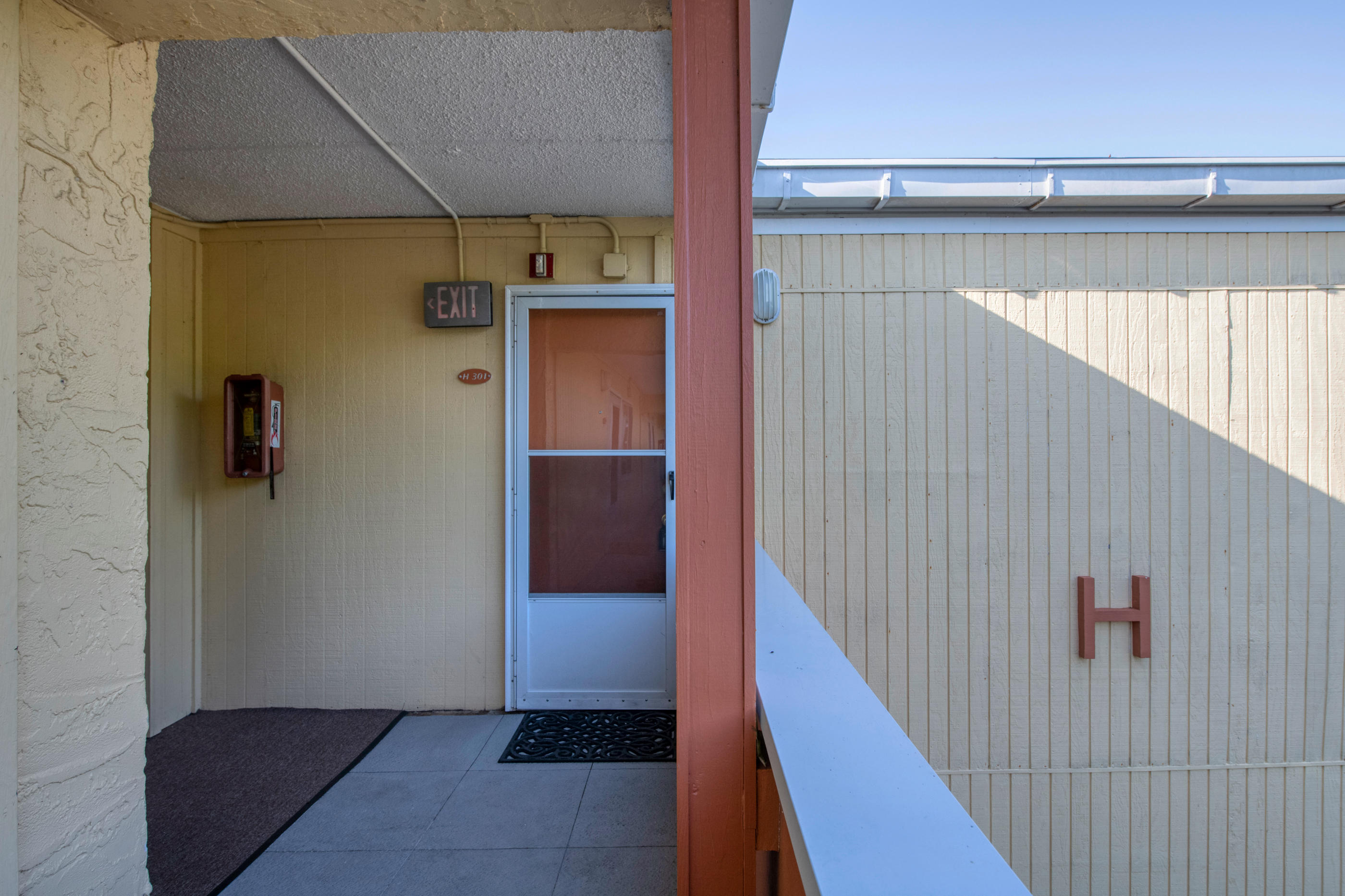 CEDARS CONDO - Residential