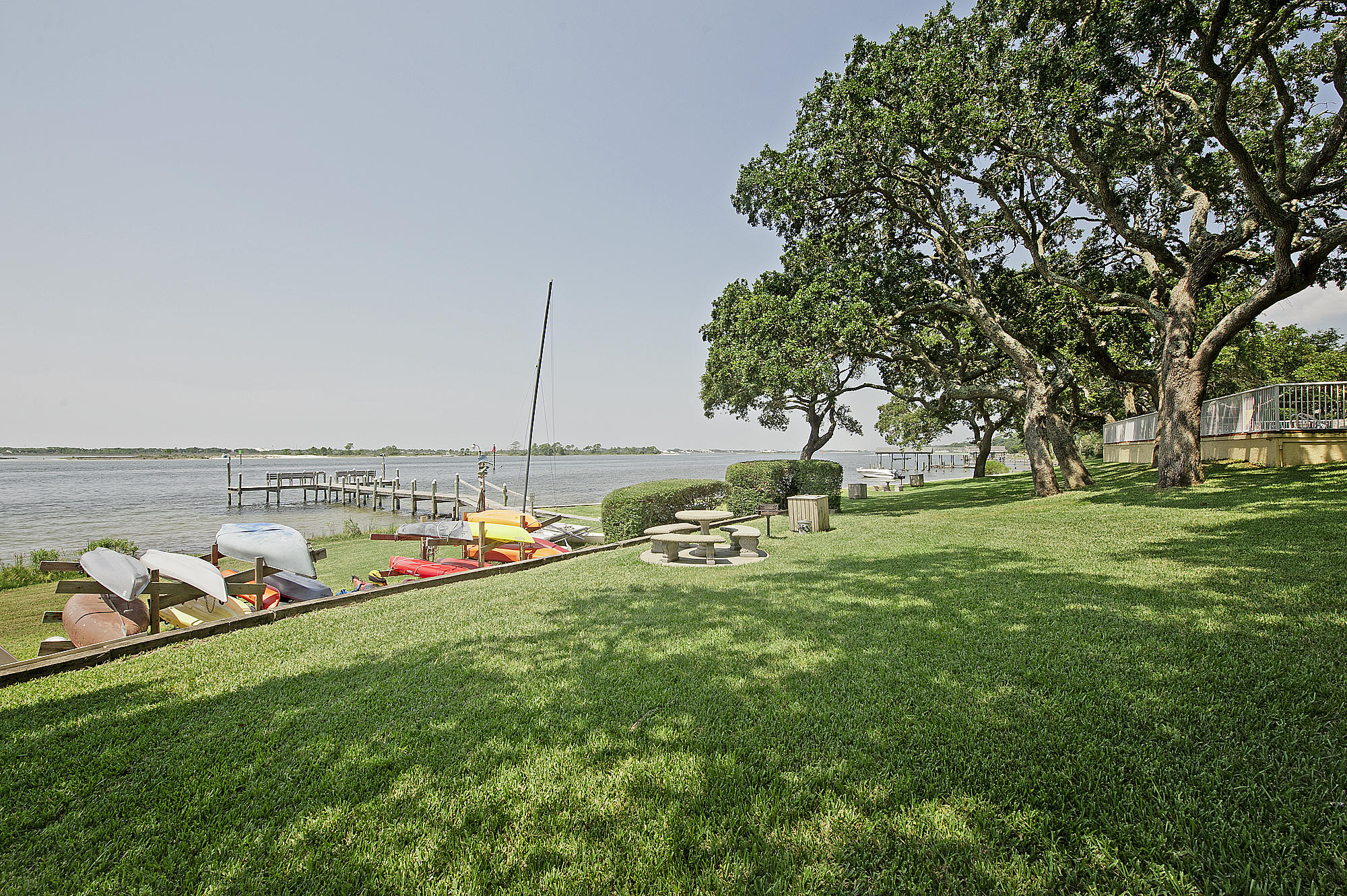 CEDARS CONDO - Residential