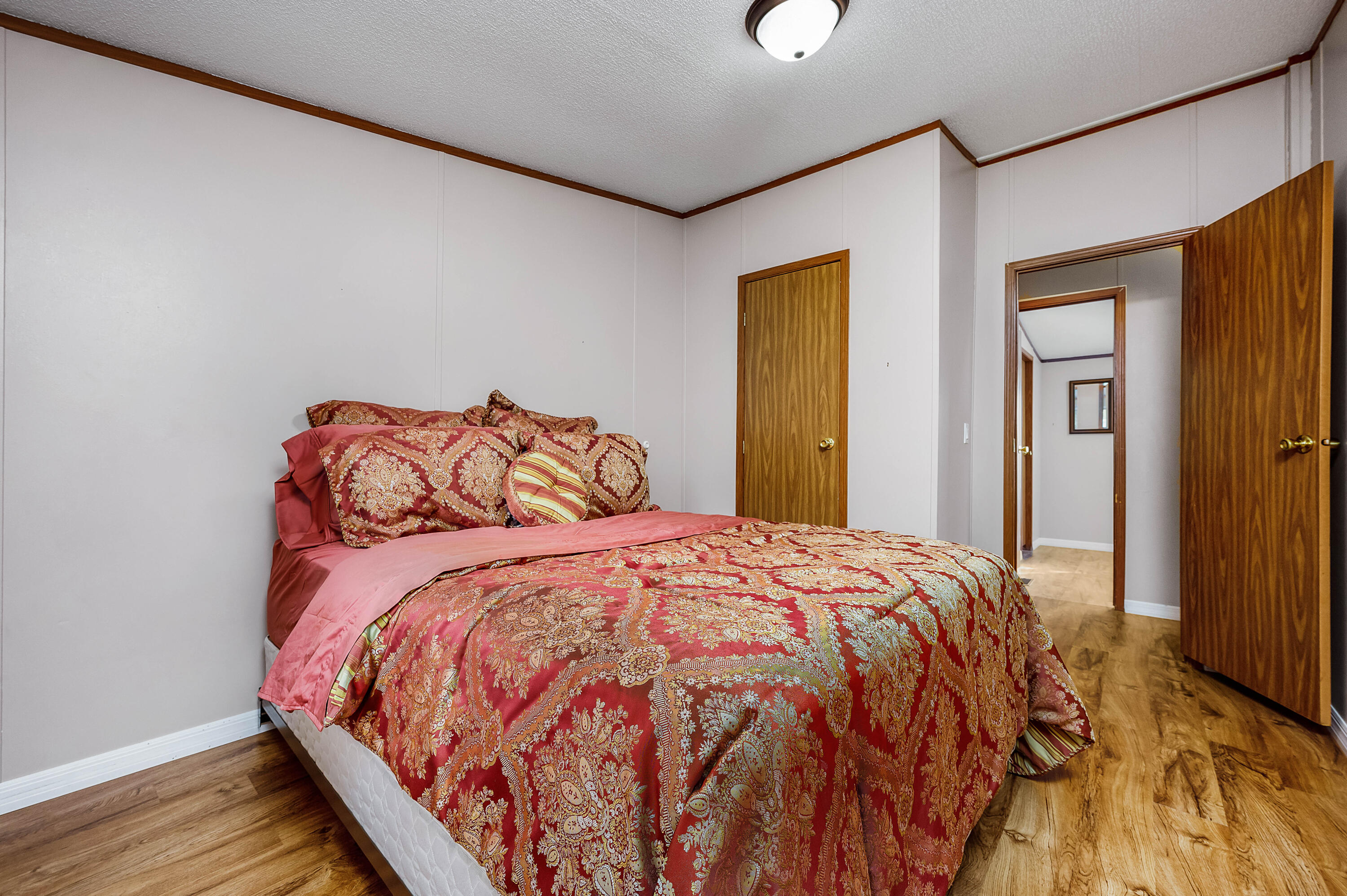 PARADISE ISLAND - Residential