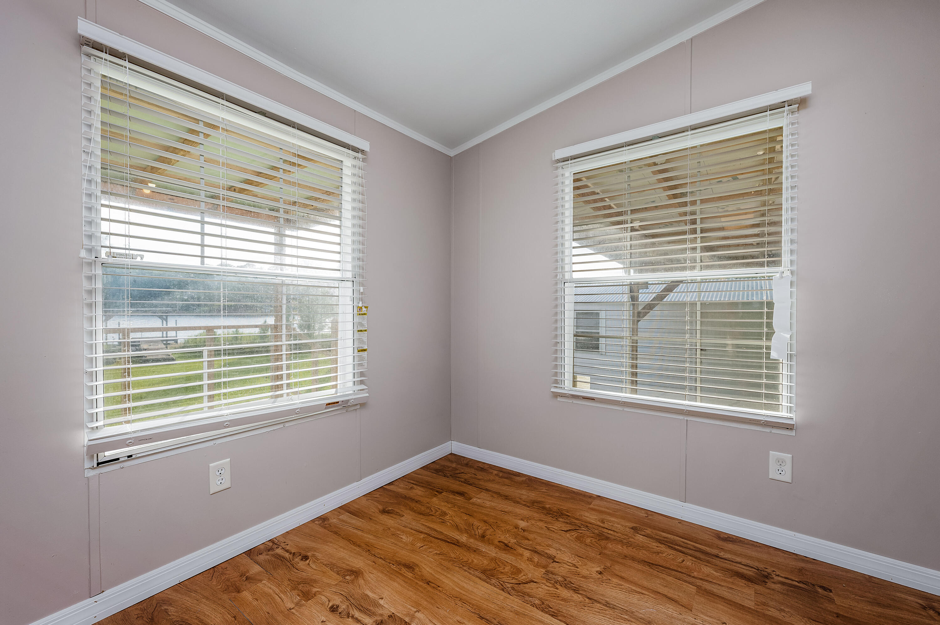 PARADISE ISLAND - Residential