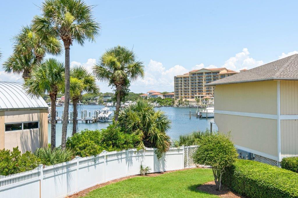SANDPIPER COVE PH 25 - Residential