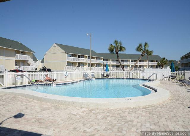 SANDPIPER COVE PH 25 - Residential