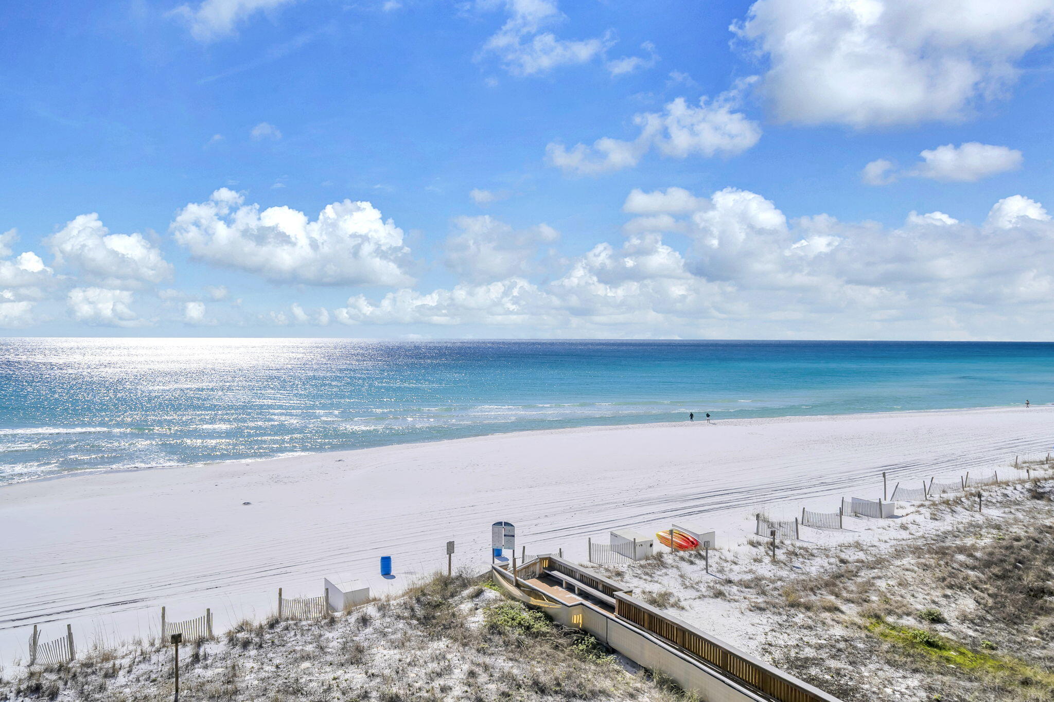 ISLAND ECHO CONDO - Residential