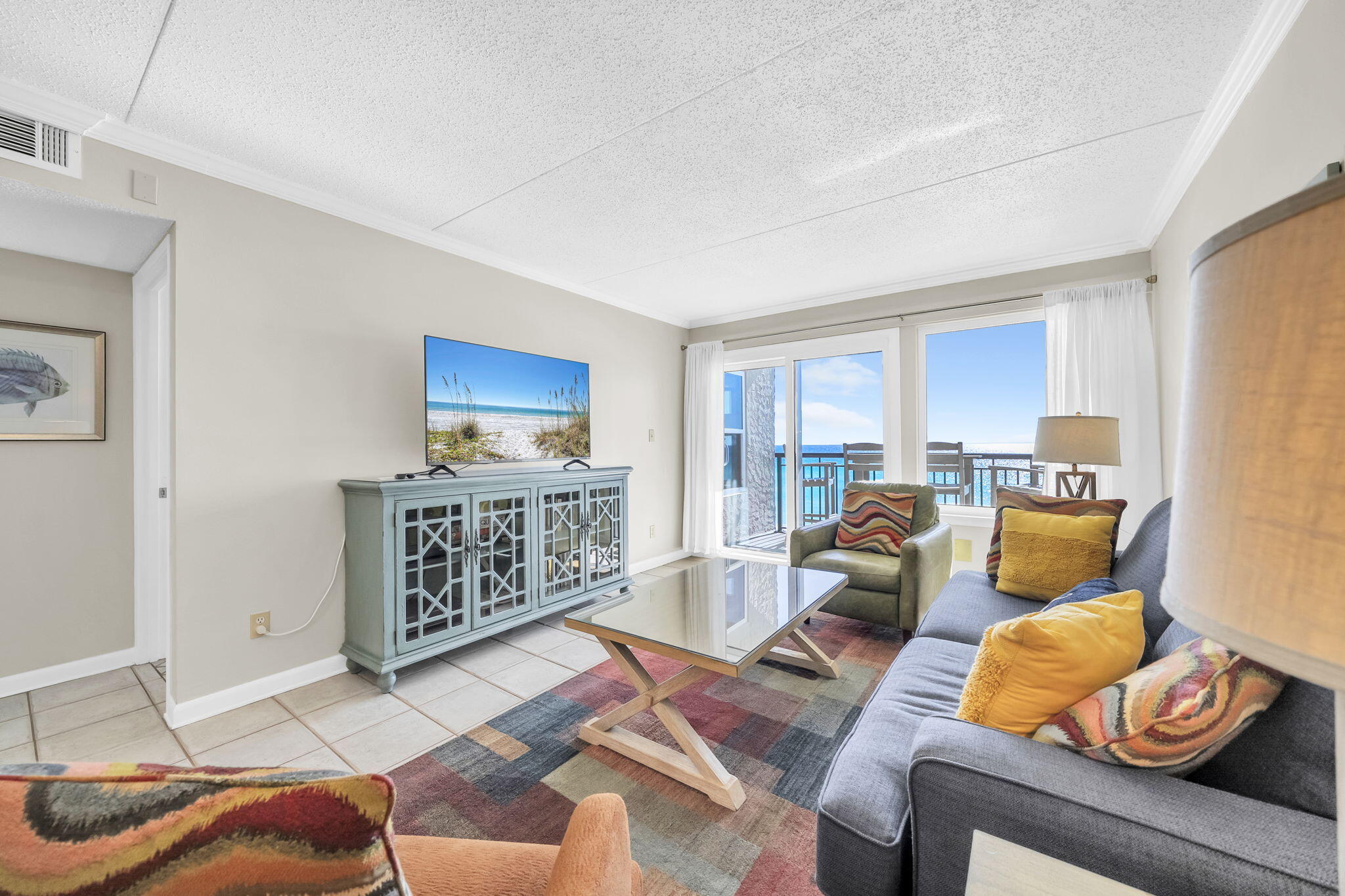 ISLAND ECHO CONDO - Residential