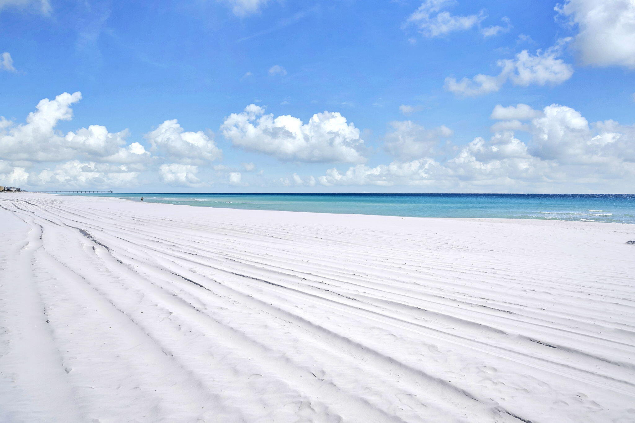 ISLAND ECHO CONDO - Residential