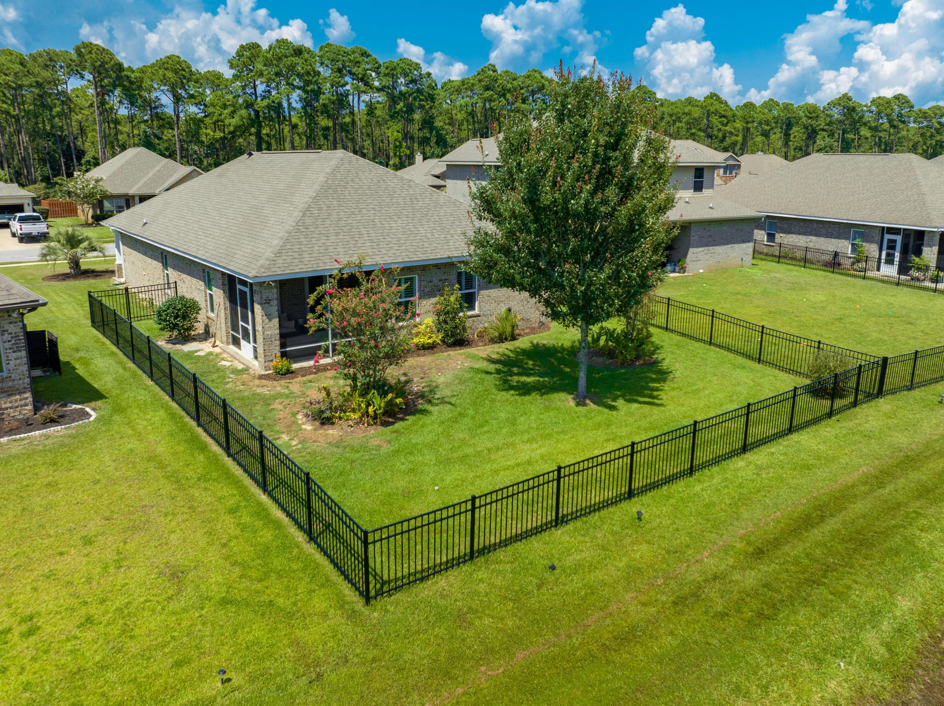 DRIFTWOOD ESTATES - Residential