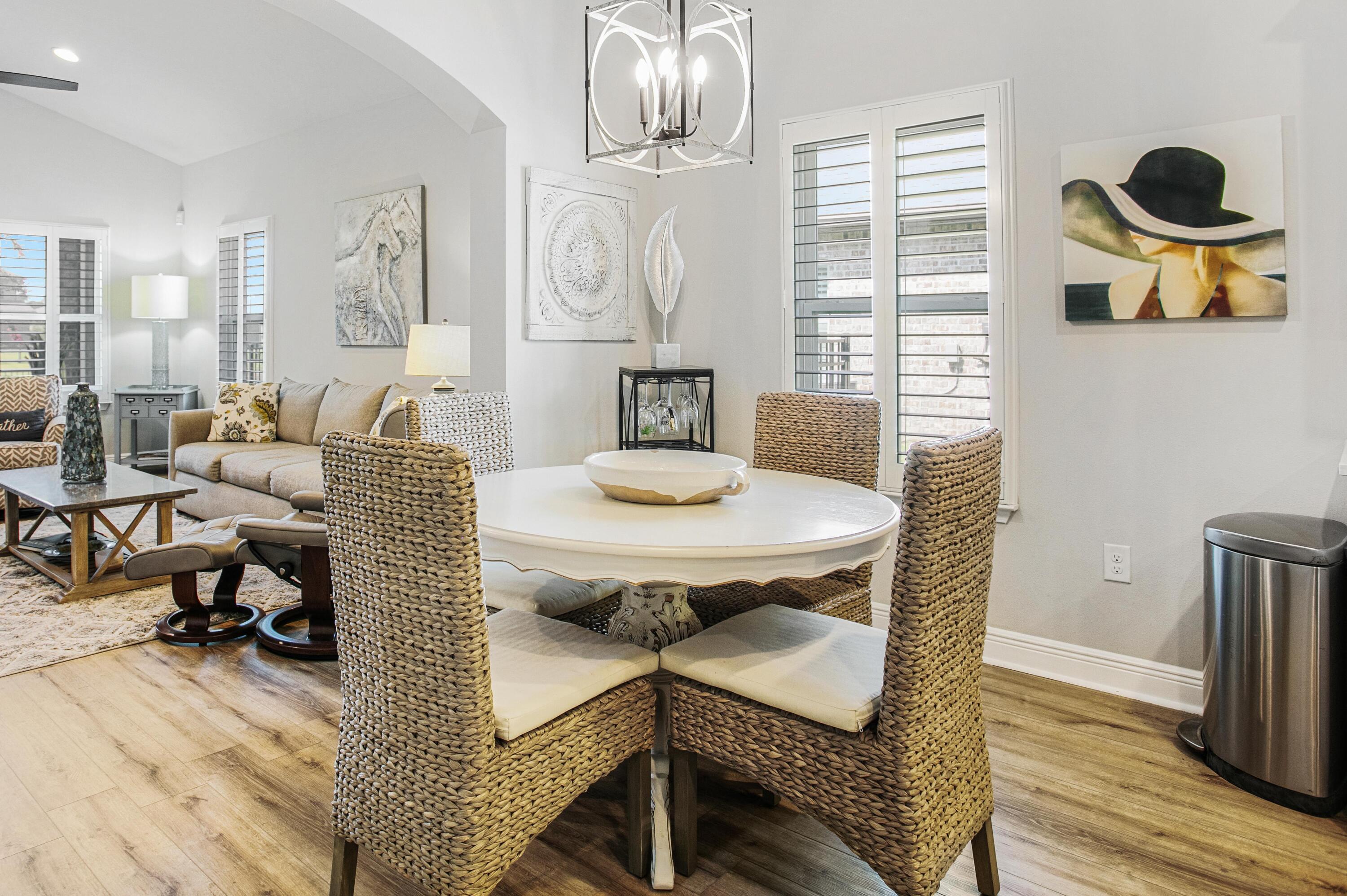 DRIFTWOOD ESTATES - Residential