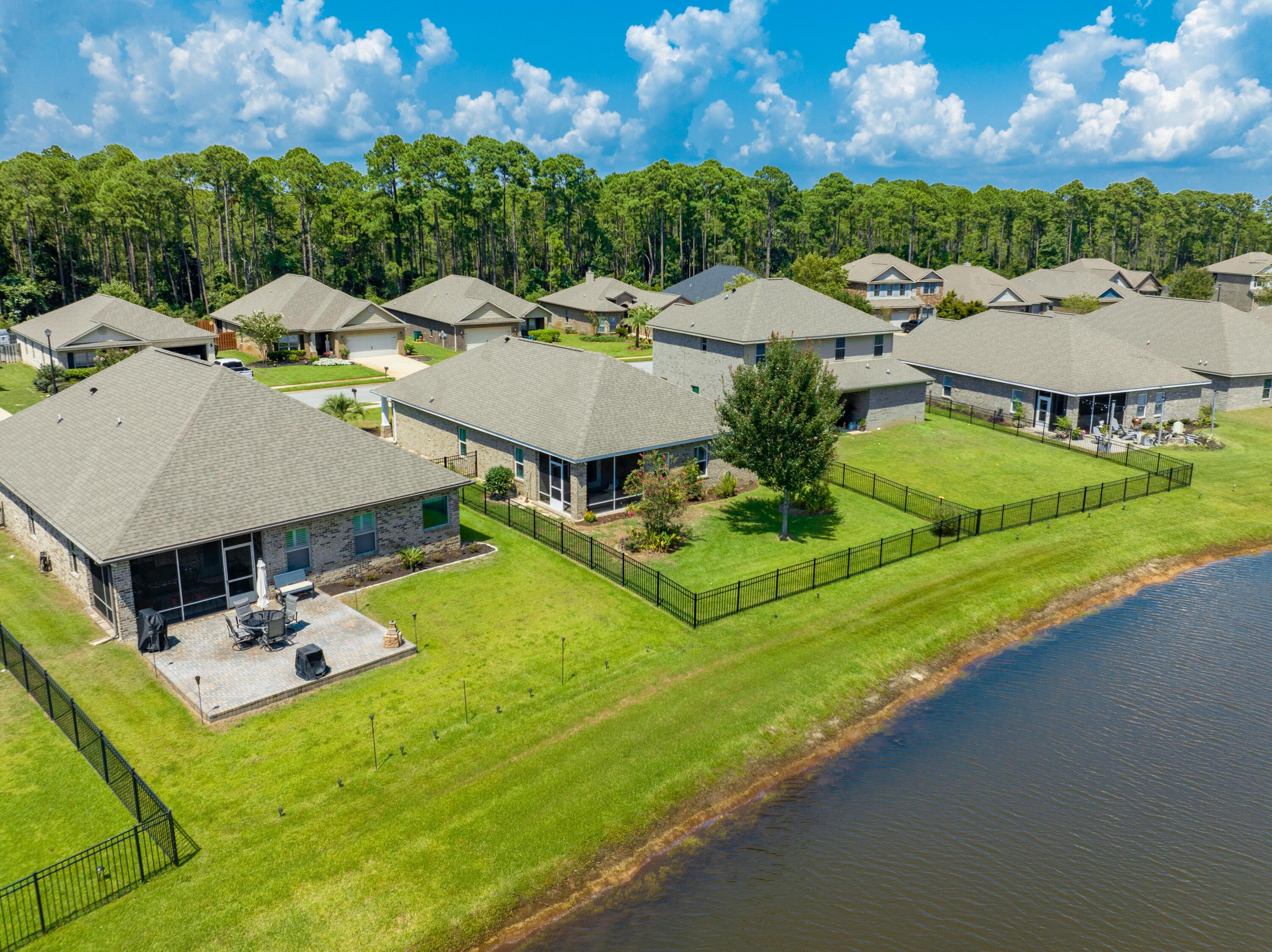 DRIFTWOOD ESTATES - Residential