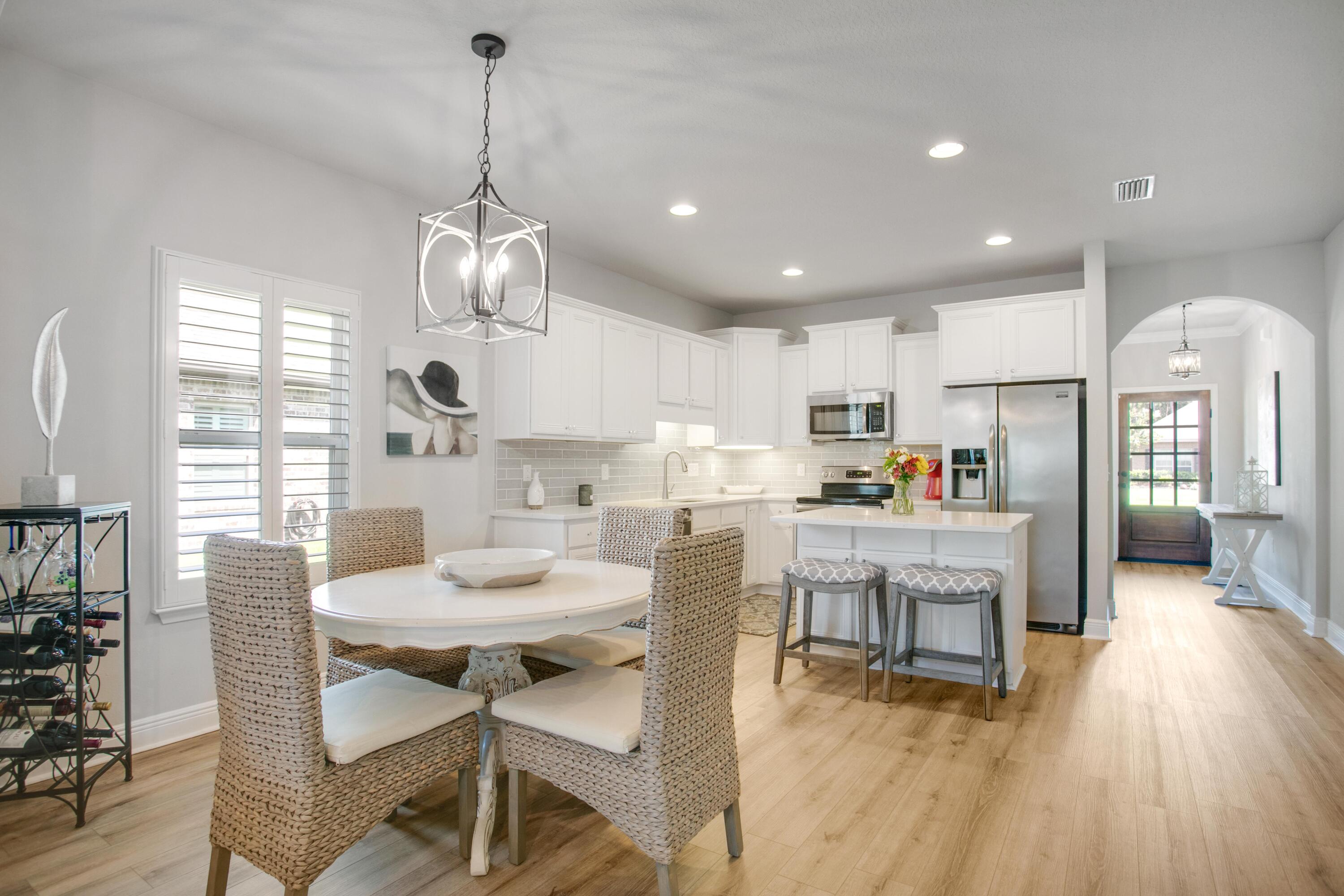 DRIFTWOOD ESTATES - Residential