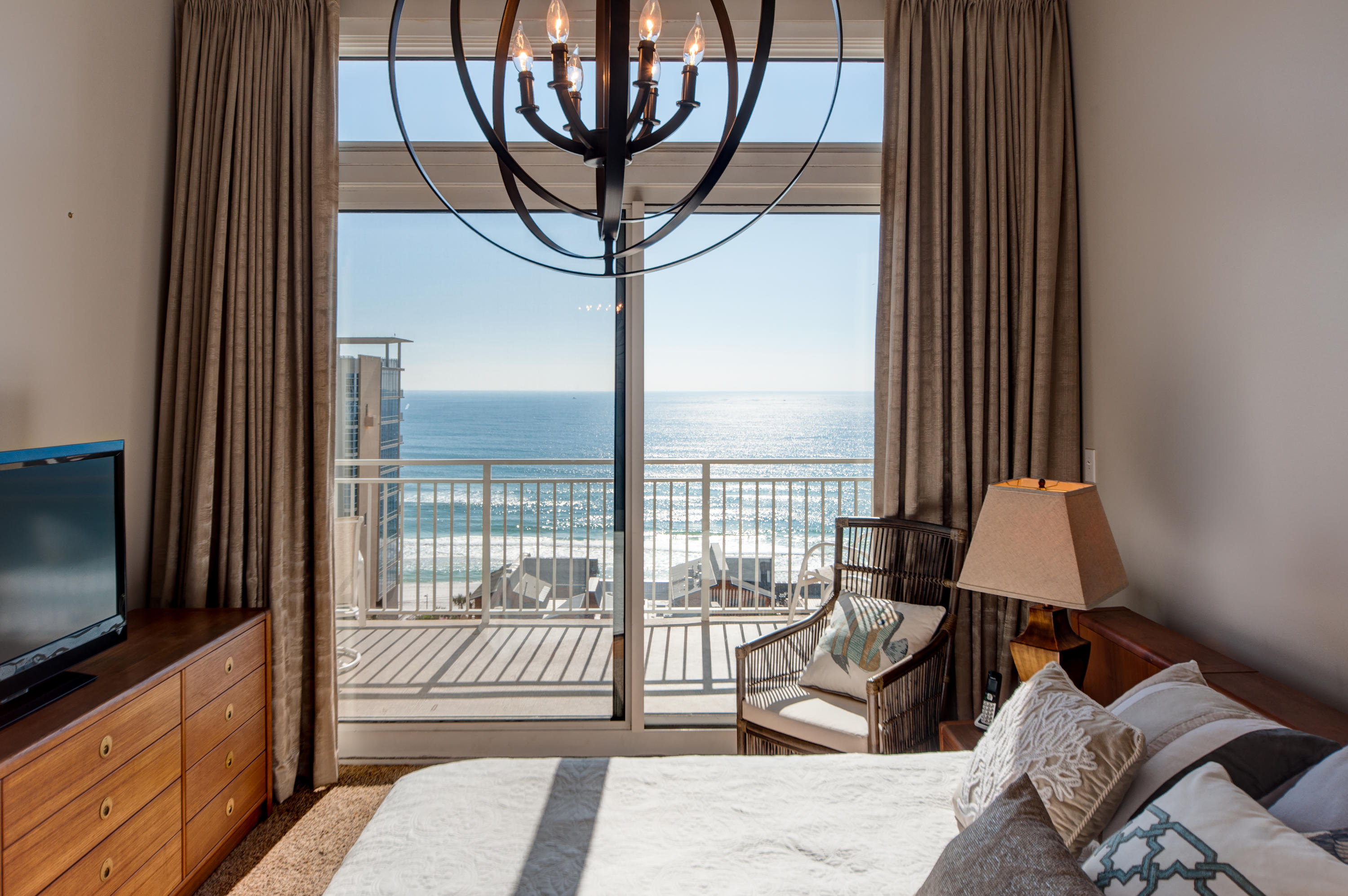 STERLING SHORES - Residential