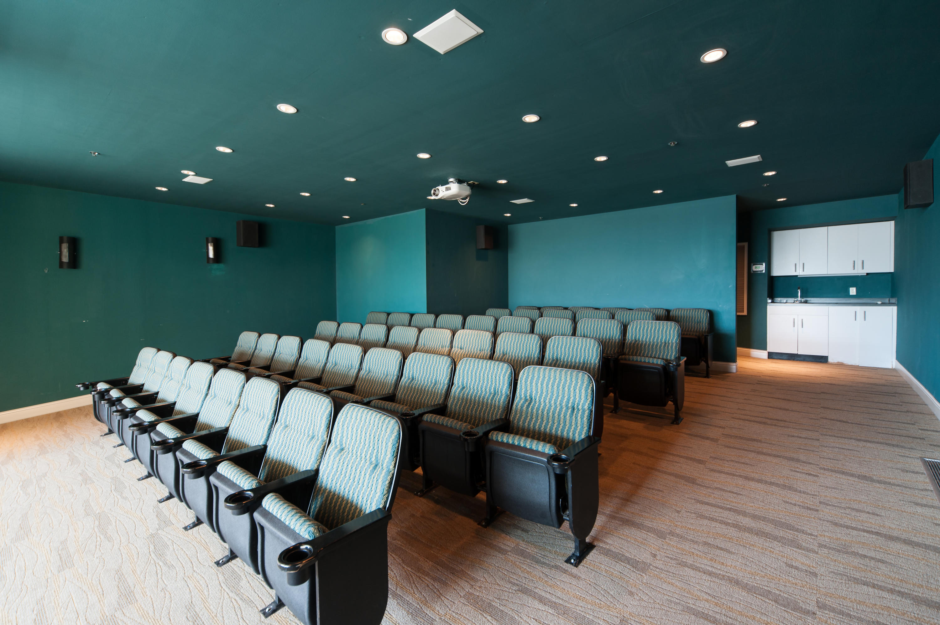 STERLING SHORES - Residential