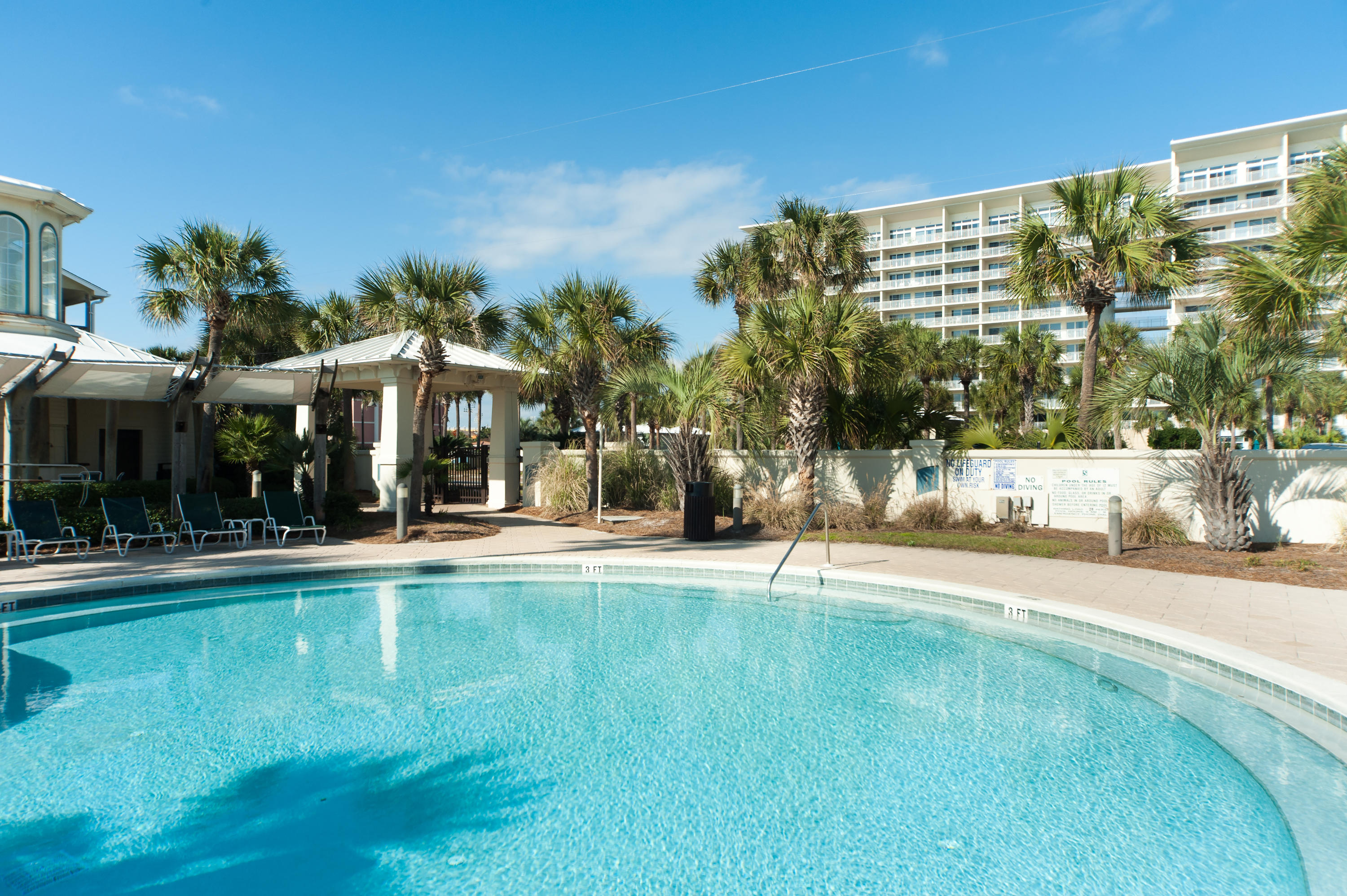 STERLING SHORES - Residential