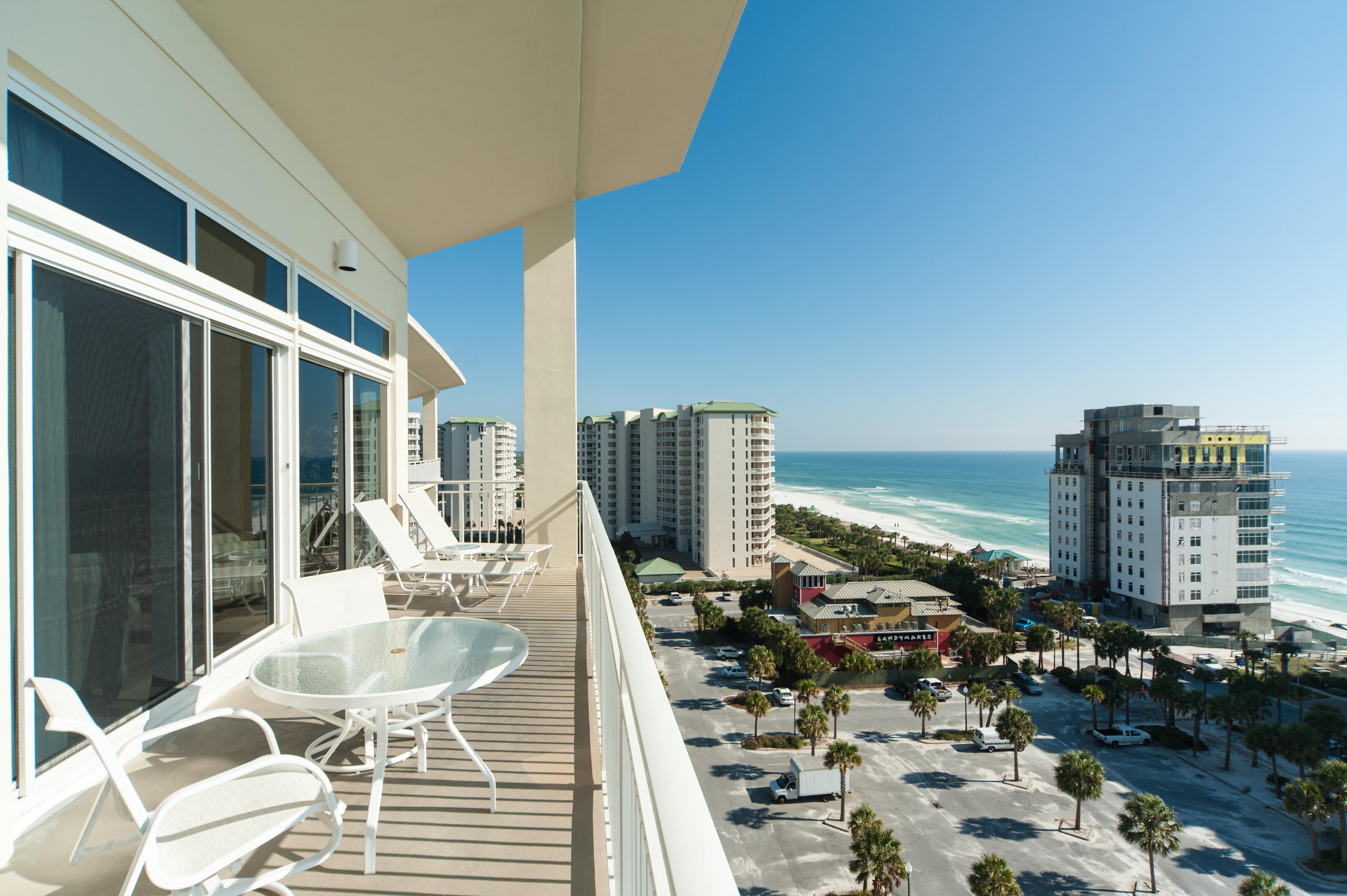 STERLING SHORES - Residential