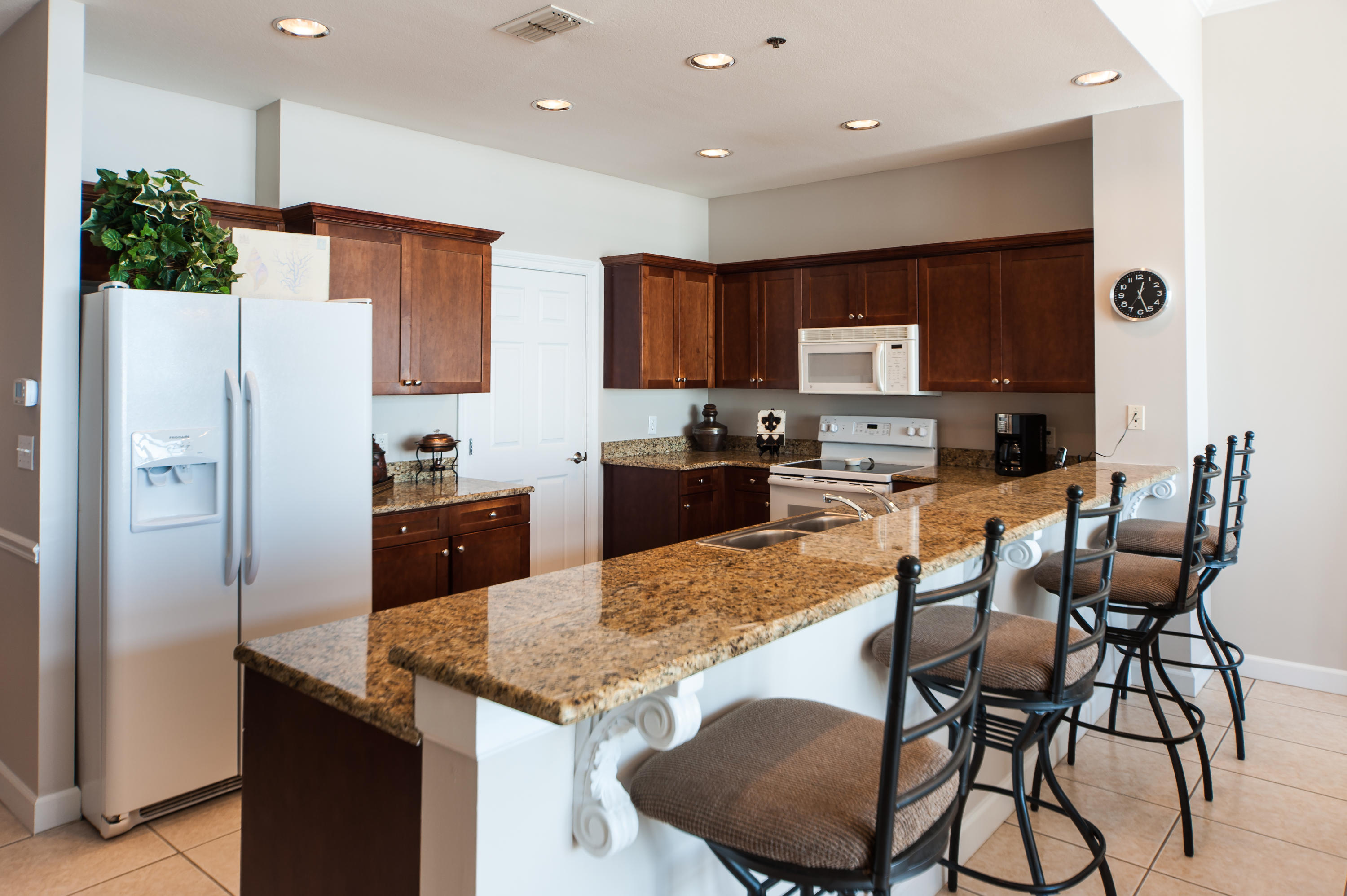 STERLING SHORES - Residential