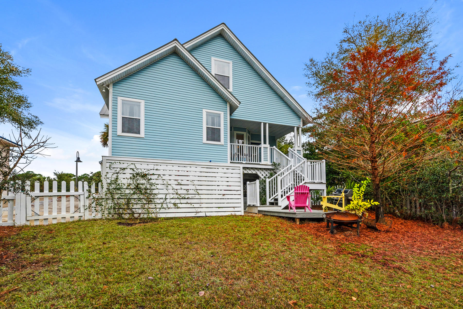 SEA DUNES - Residential