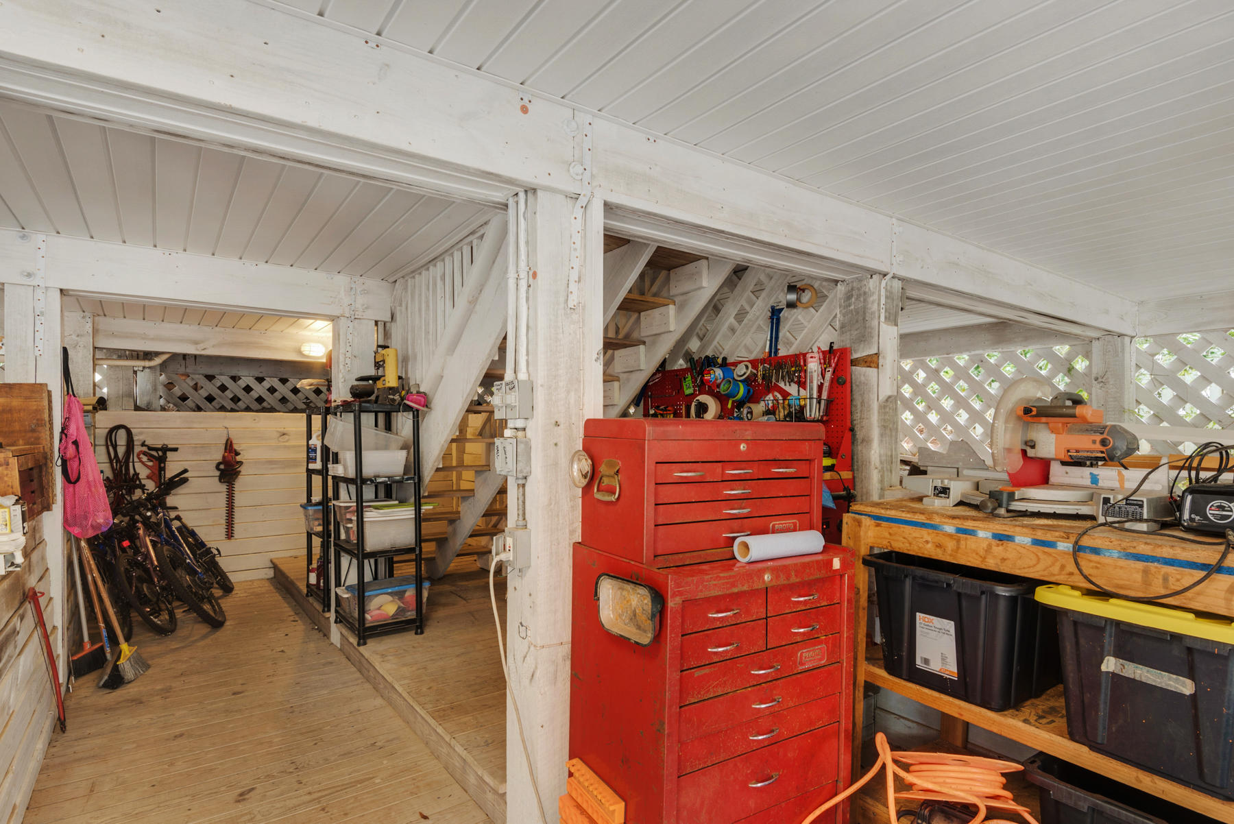 SEA DUNES - Residential