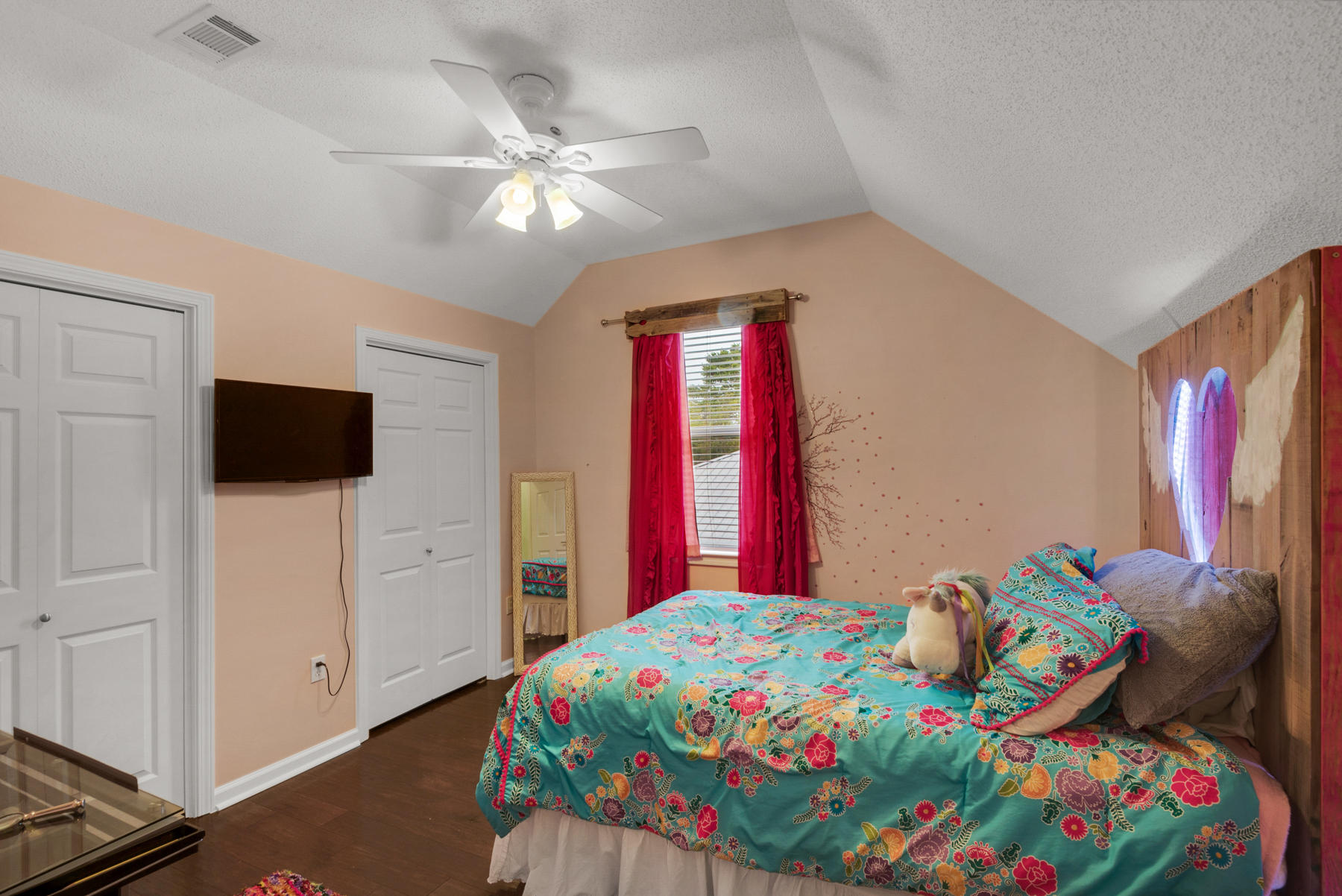 SEA DUNES - Residential