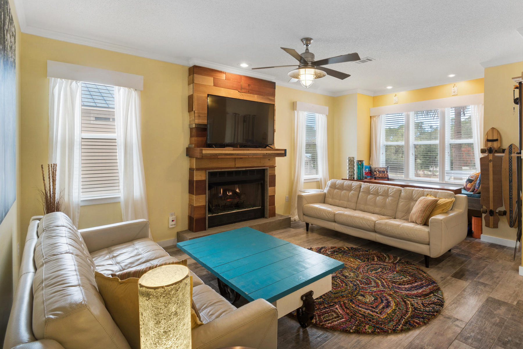 SEA DUNES - Residential