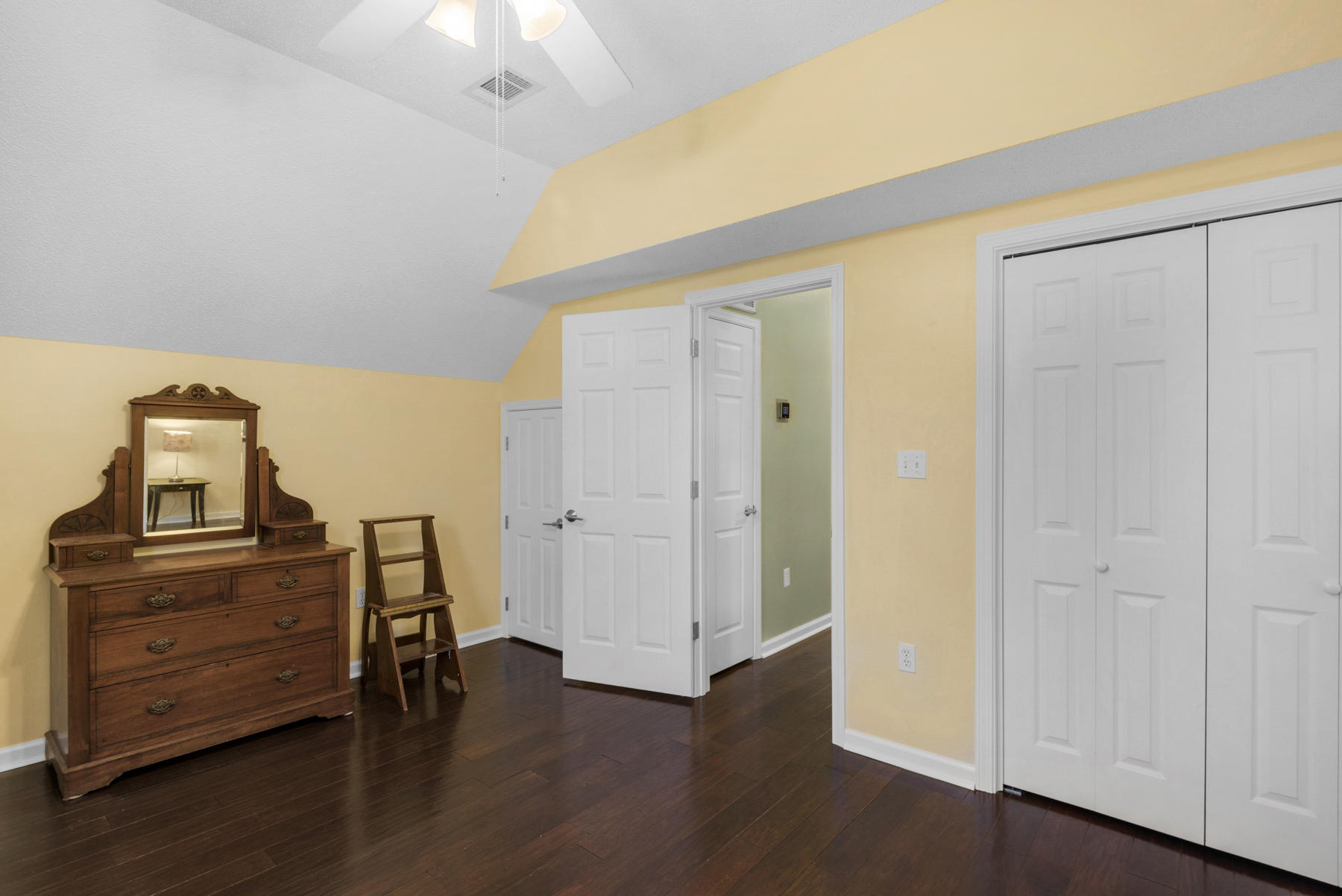 SEA DUNES - Residential