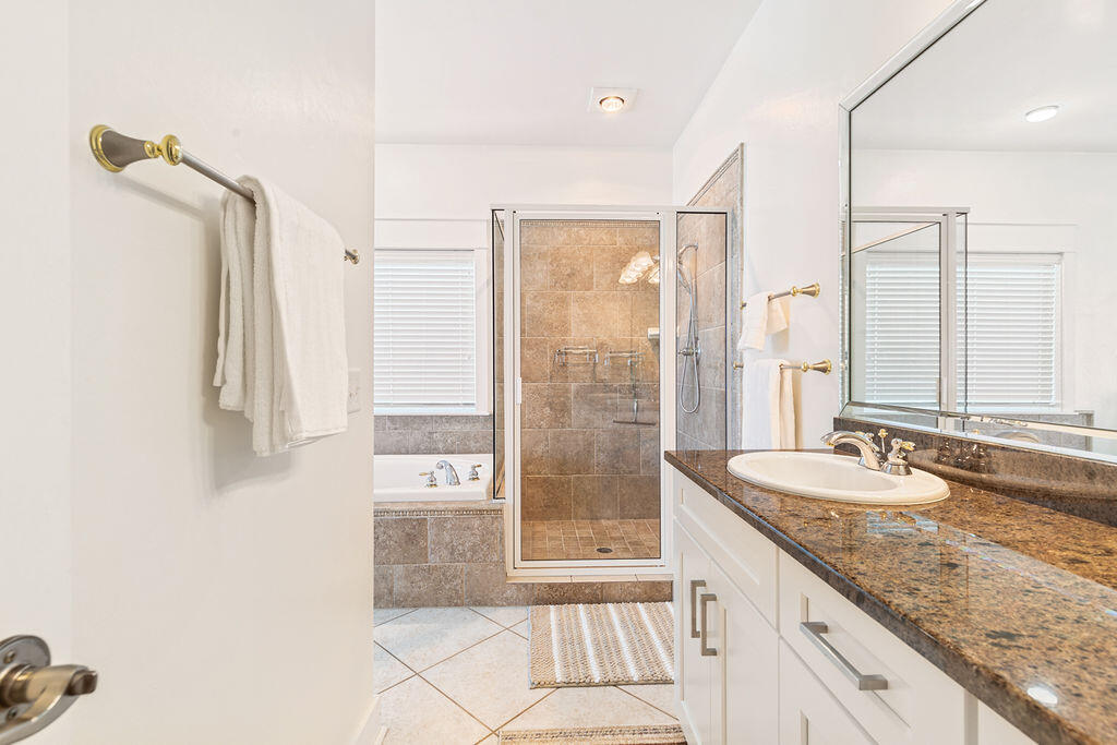 Bel Air Beach Condo - Residential