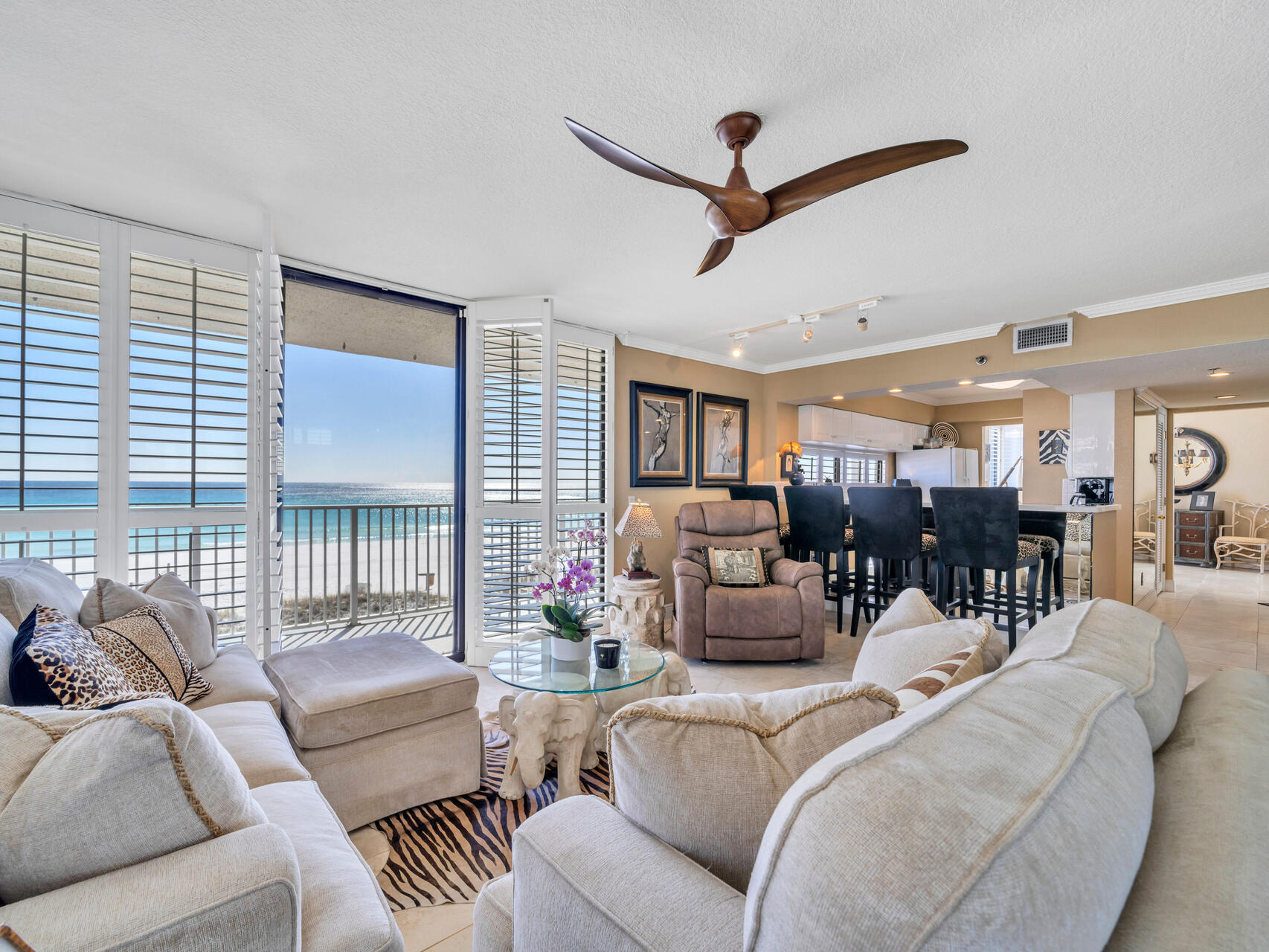 MAINSAIL CONDO PH 5 - Residential