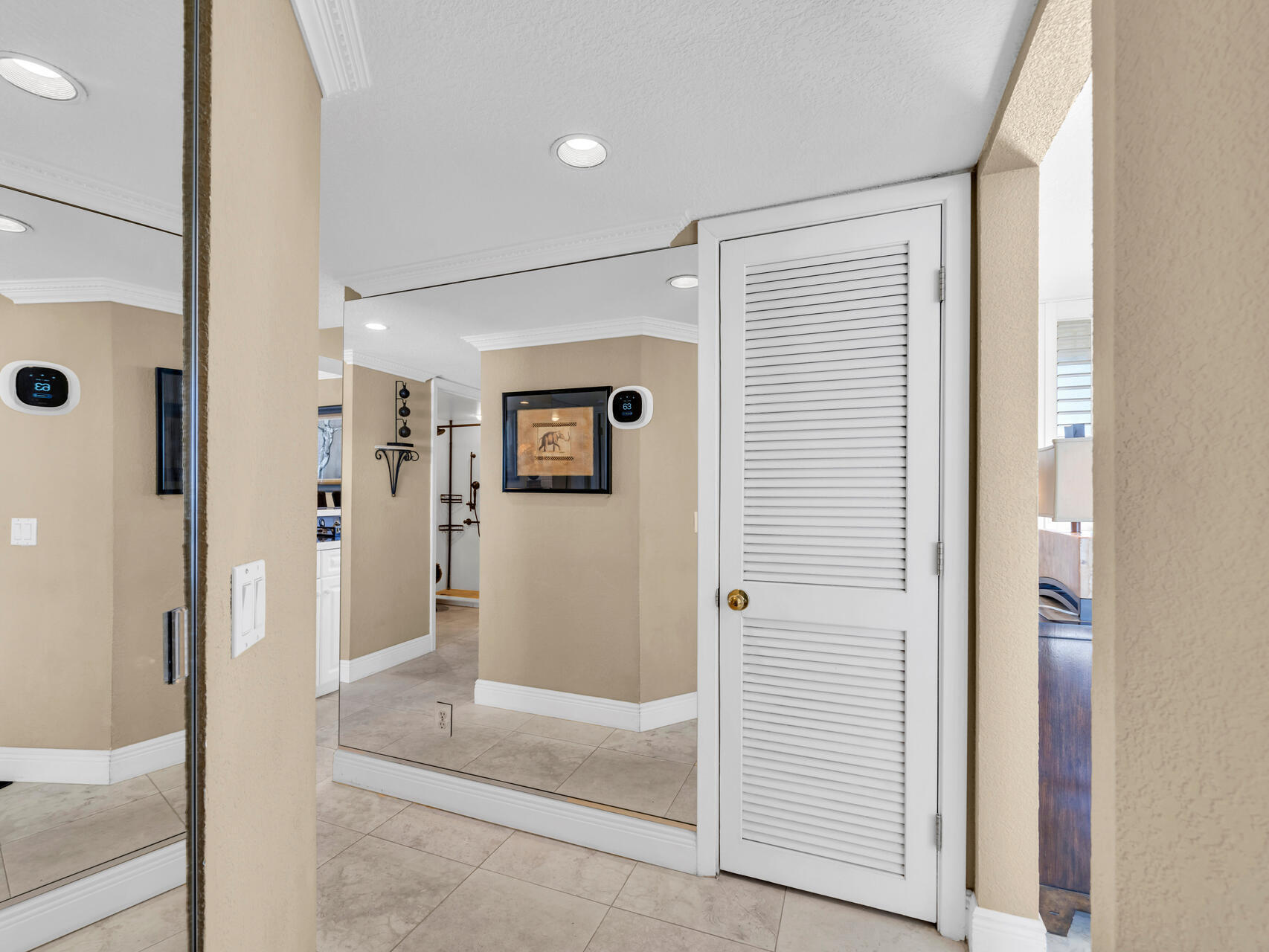 MAINSAIL CONDO PH 5 - Residential