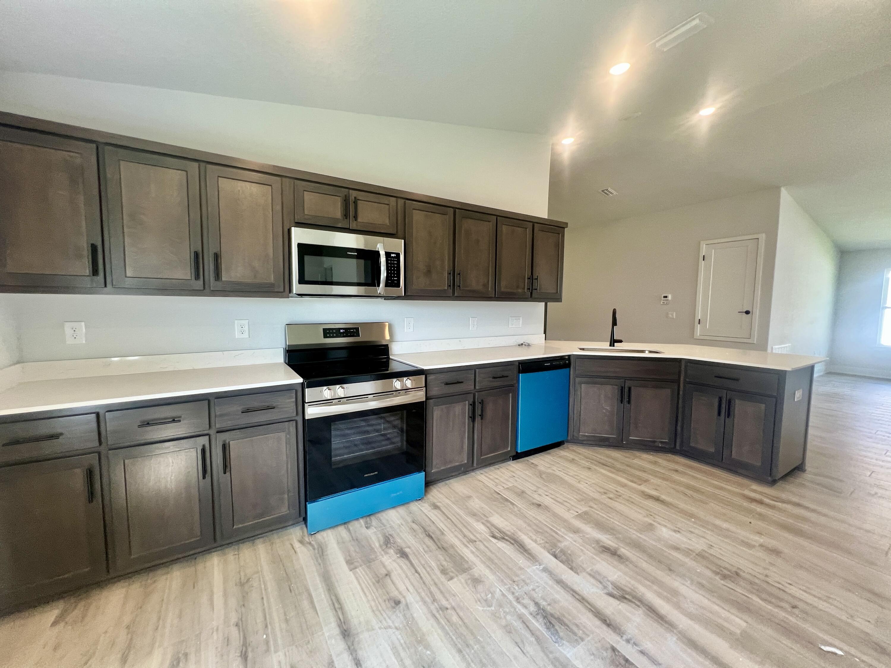 HIDDEN PINES PH 1 - Residential