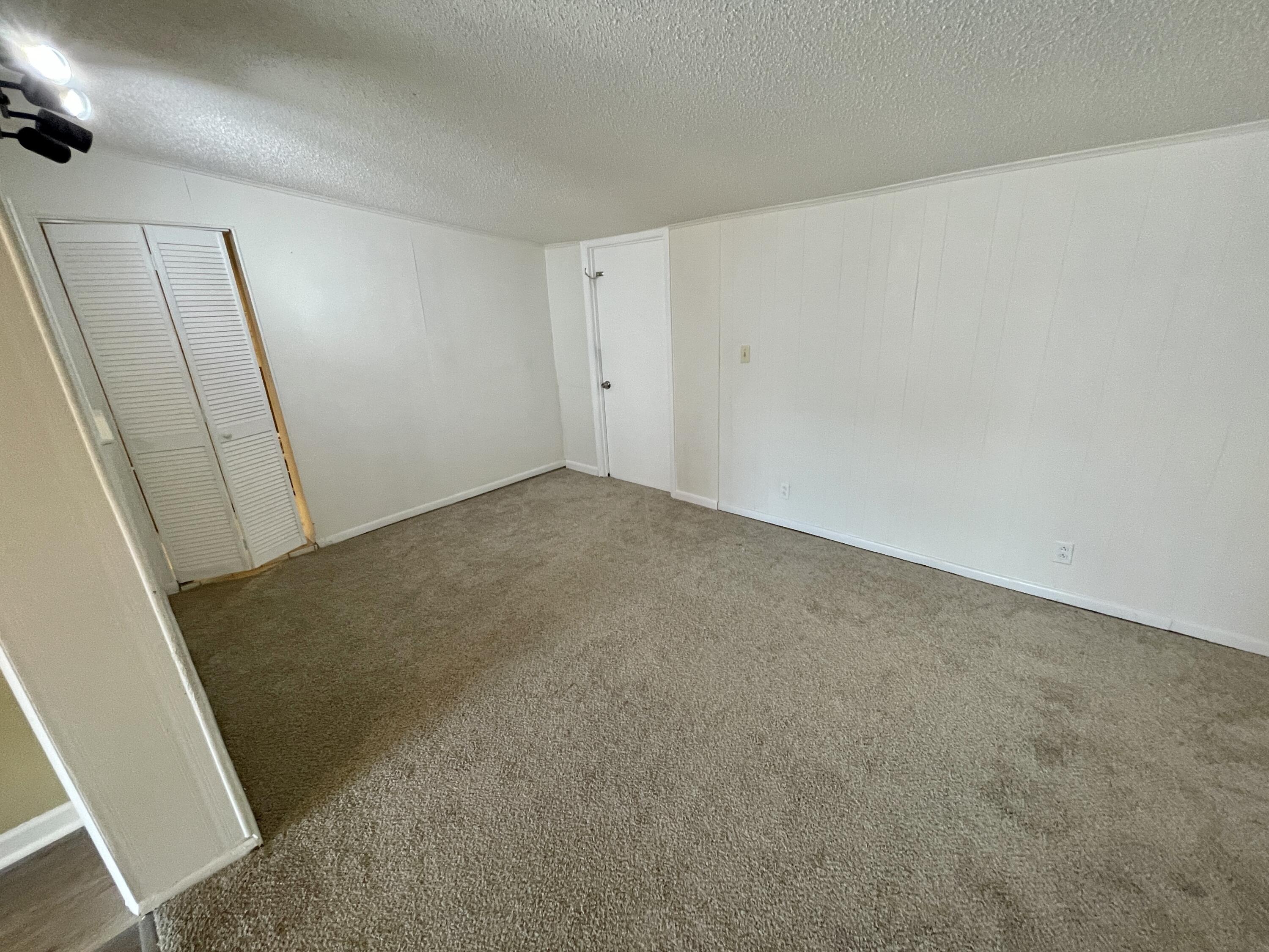 Bryn Mawr Blvd. - Residential Lease