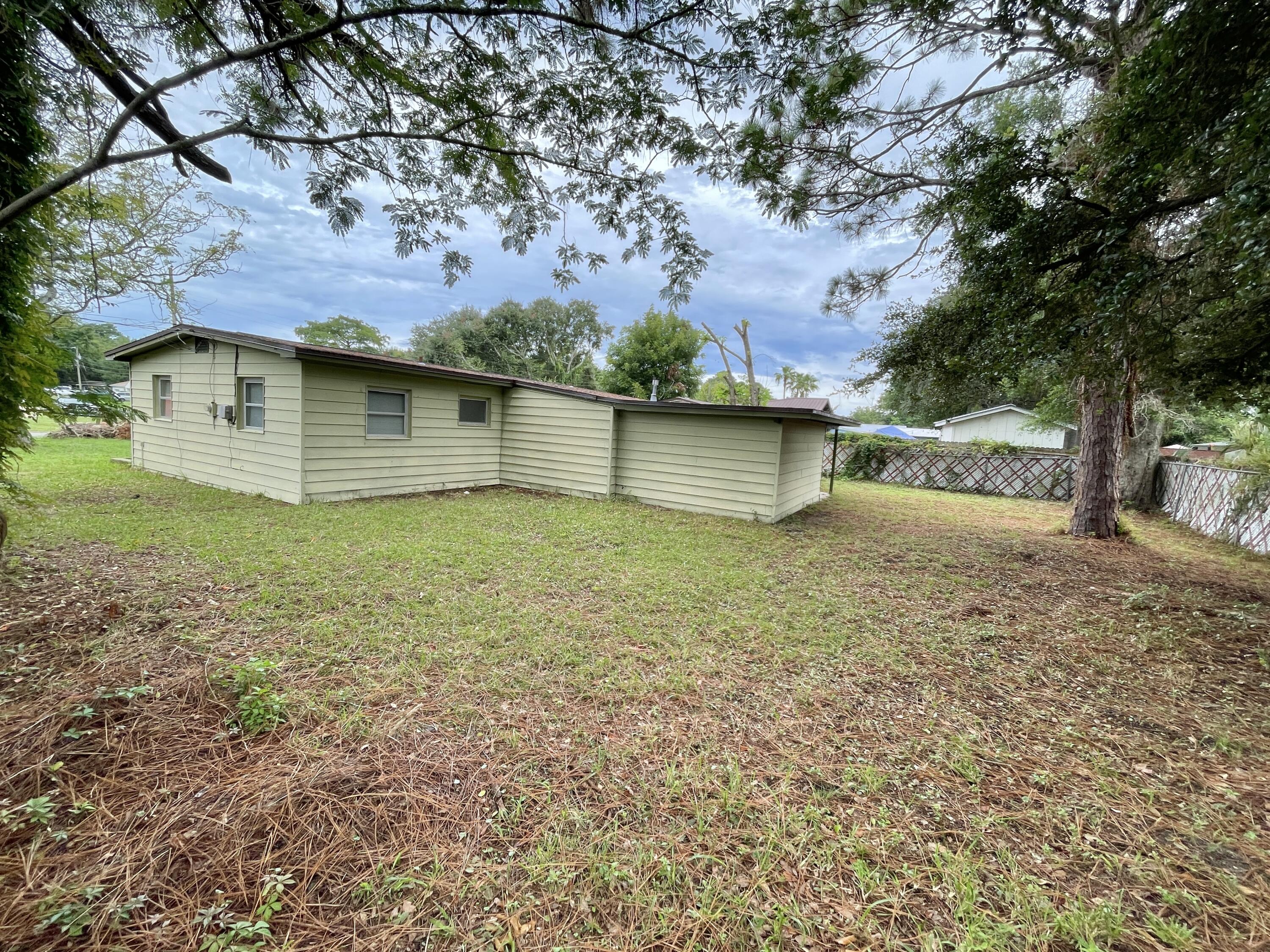 Bryn Mawr Blvd. - Residential Lease