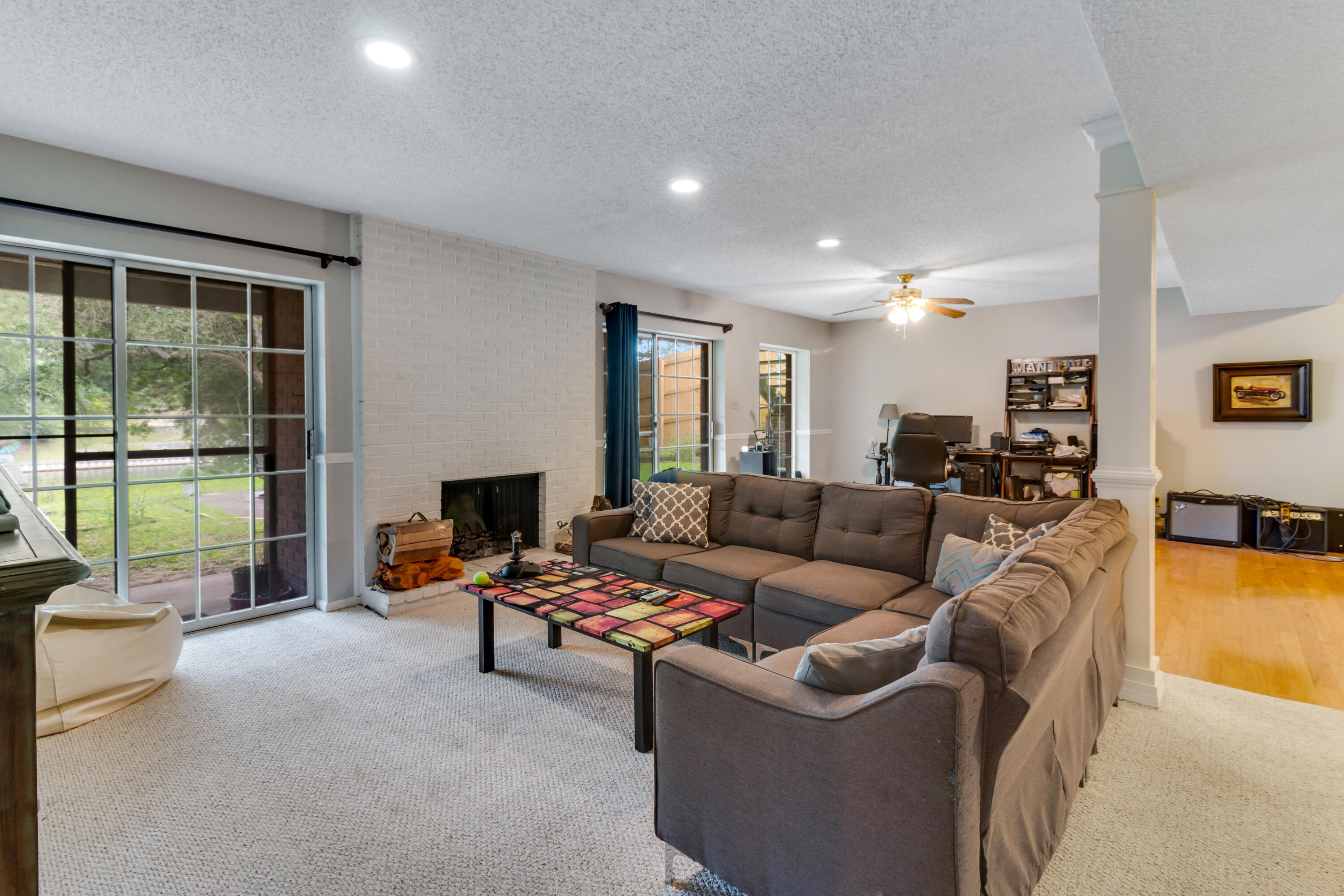 MICHAEL GLENN ESTATES - Residential