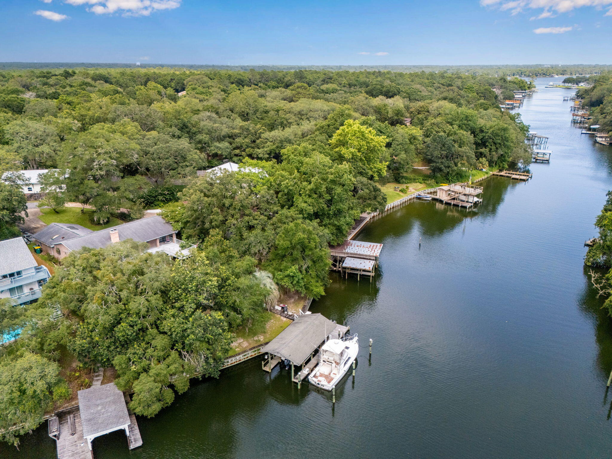 MICHAEL GLENN ESTATES - Residential