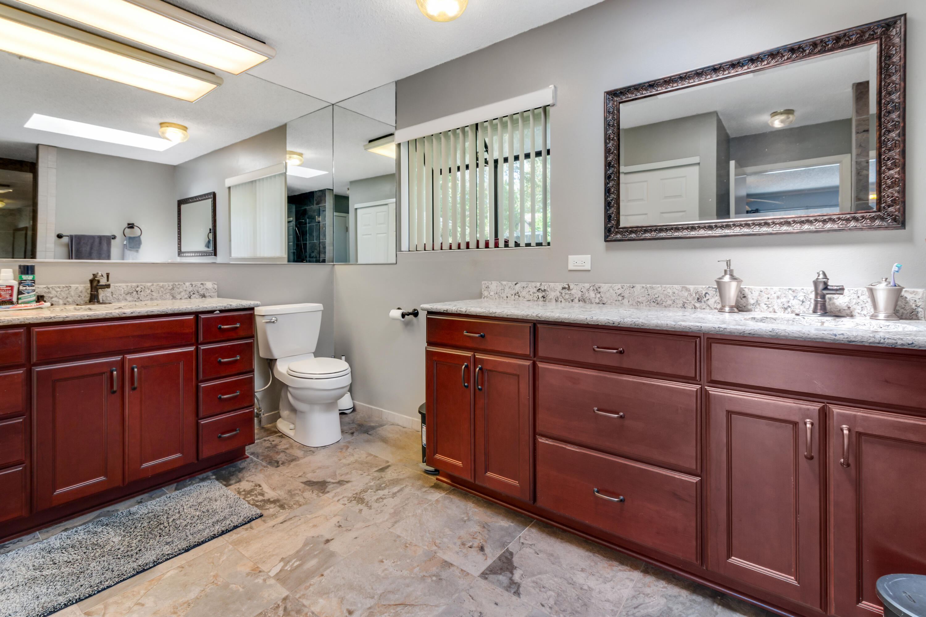 MICHAEL GLENN ESTATES - Residential
