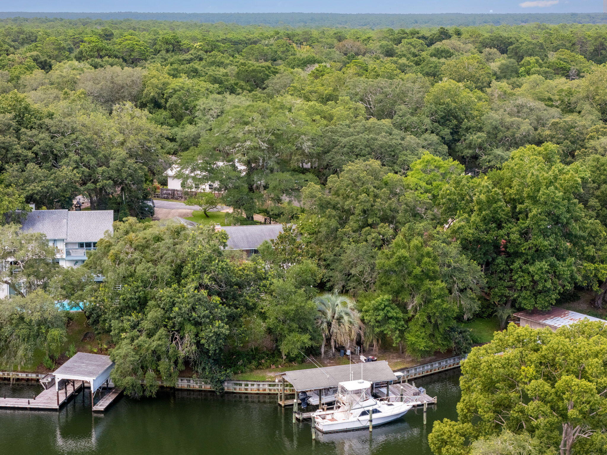MICHAEL GLENN ESTATES - Residential