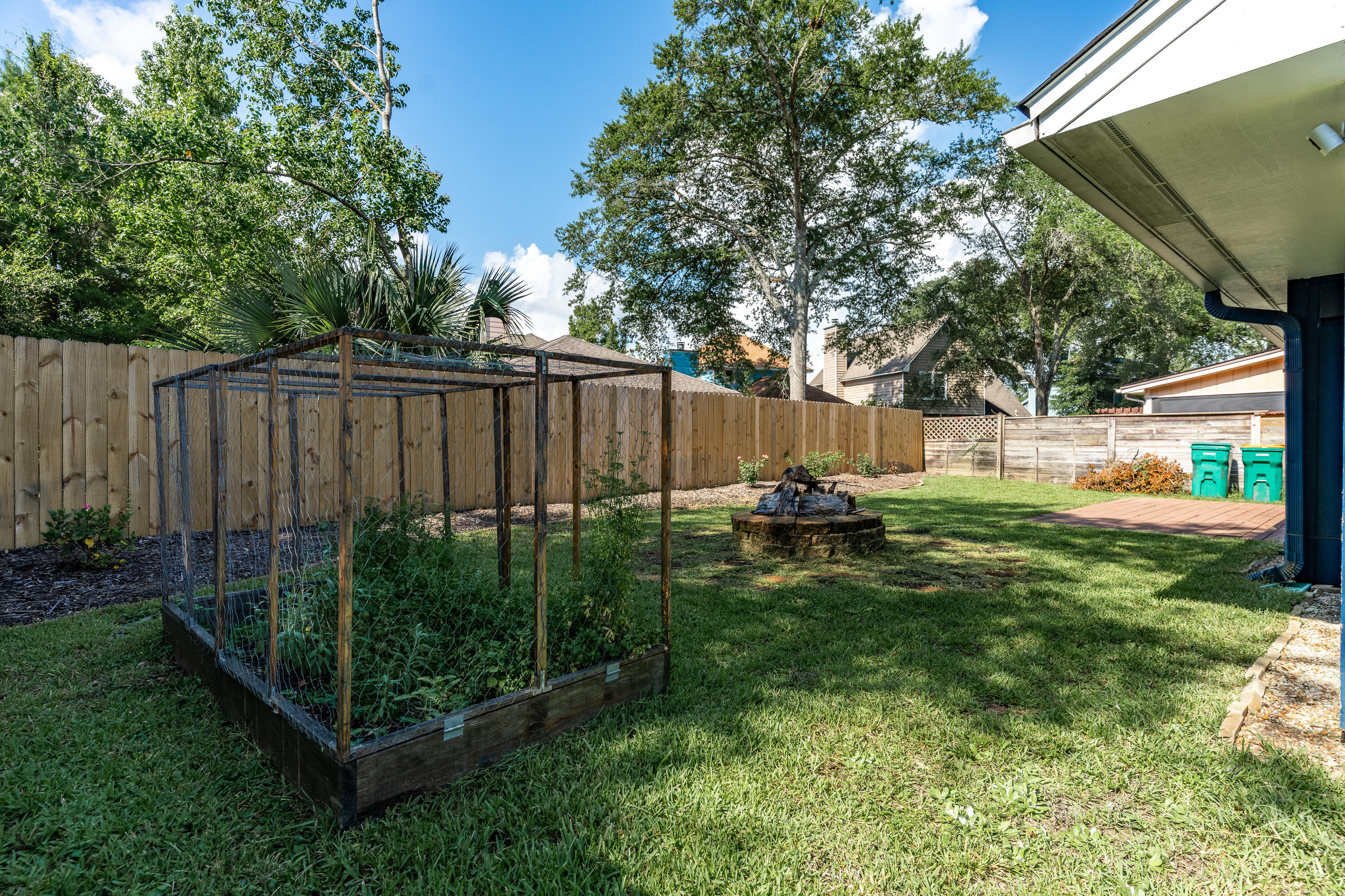 CROSSWINDS 1ST ADDN - Residential