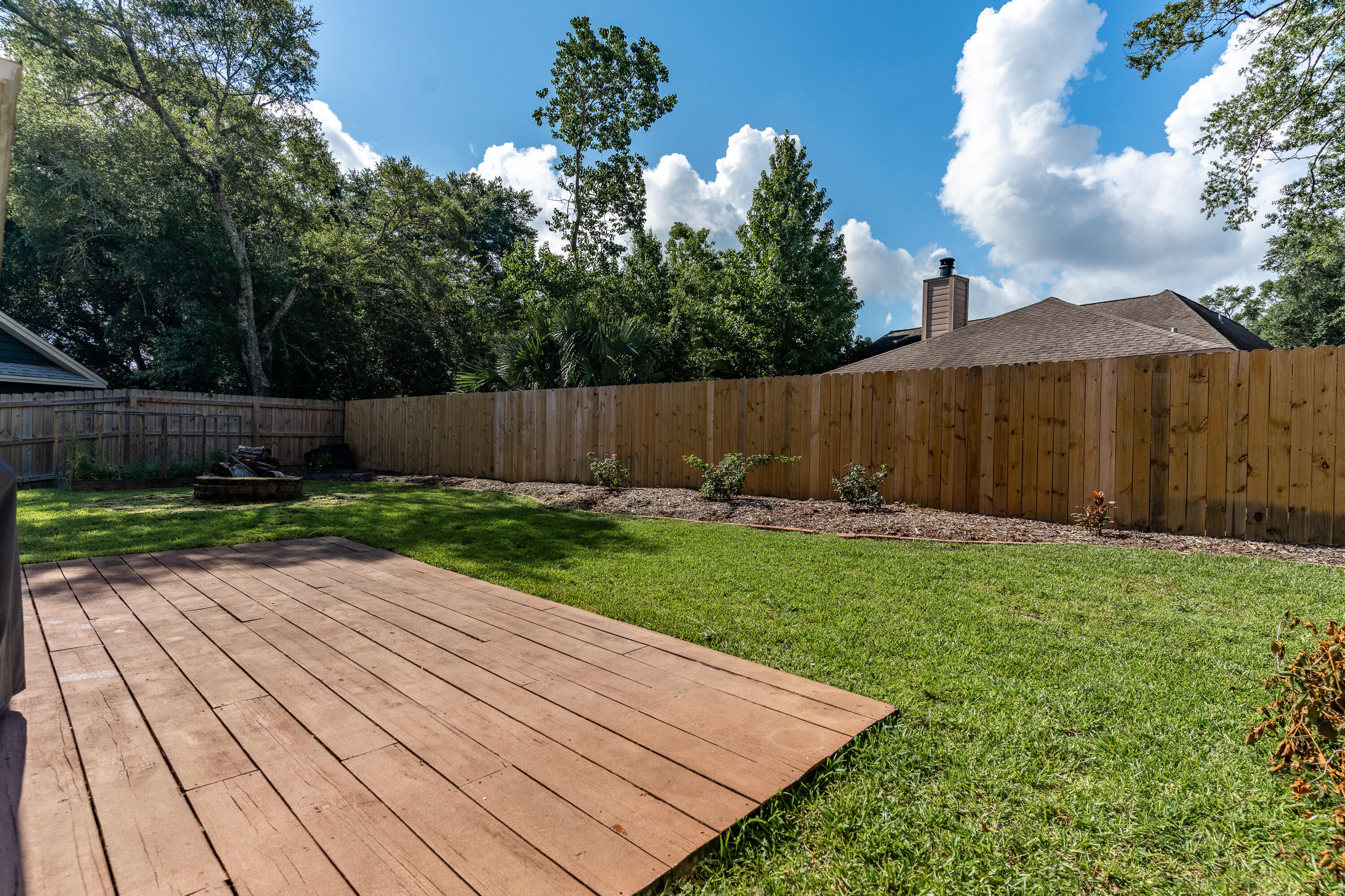 CROSSWINDS 1ST ADDN - Residential