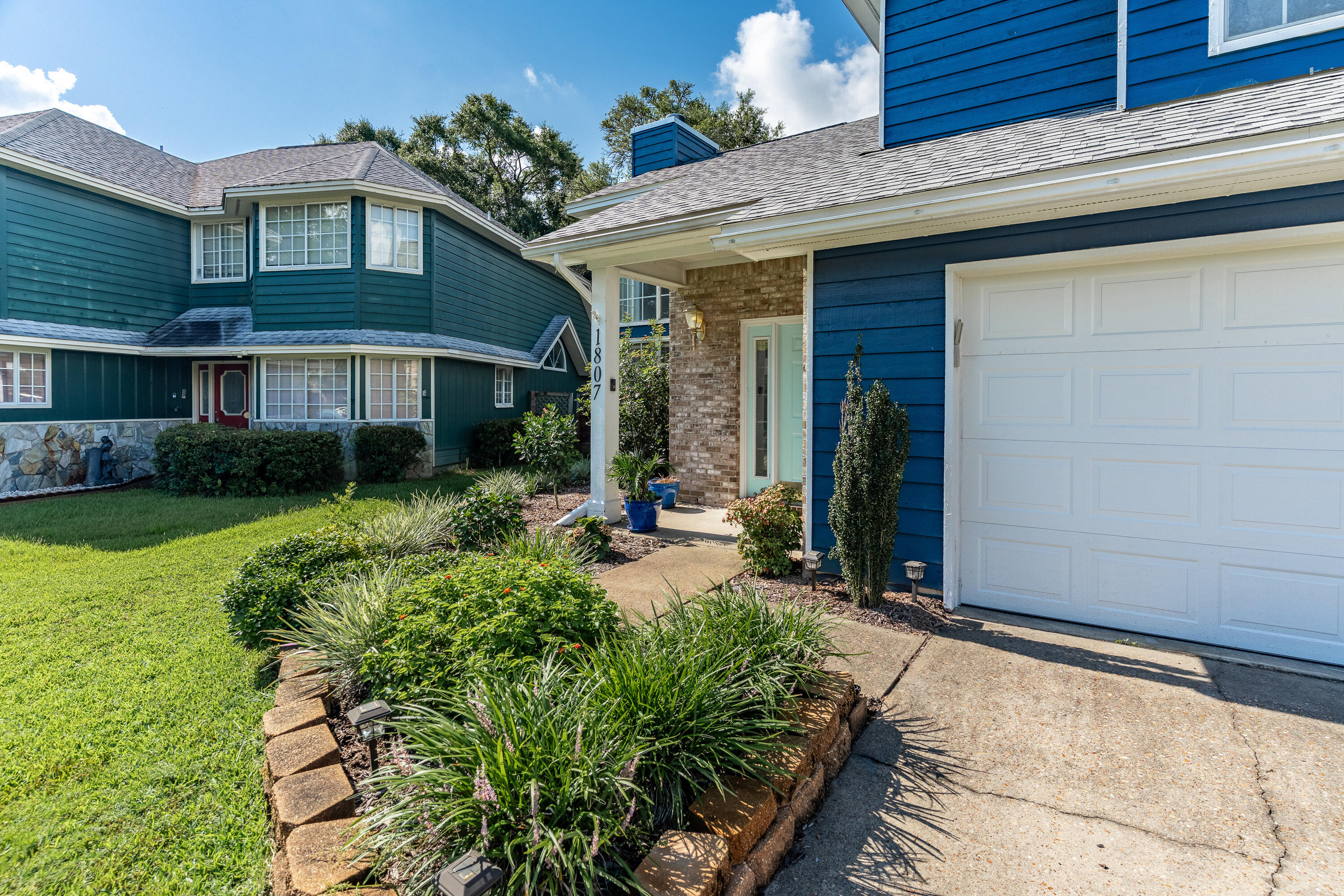 CROSSWINDS 1ST ADDN - Residential