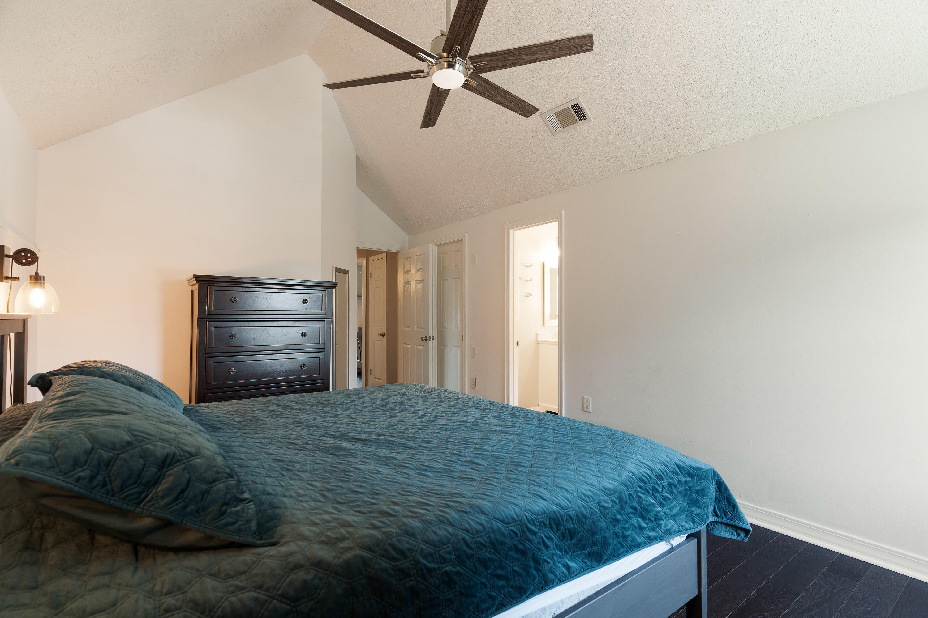 CROSSWINDS 1ST ADDN - Residential