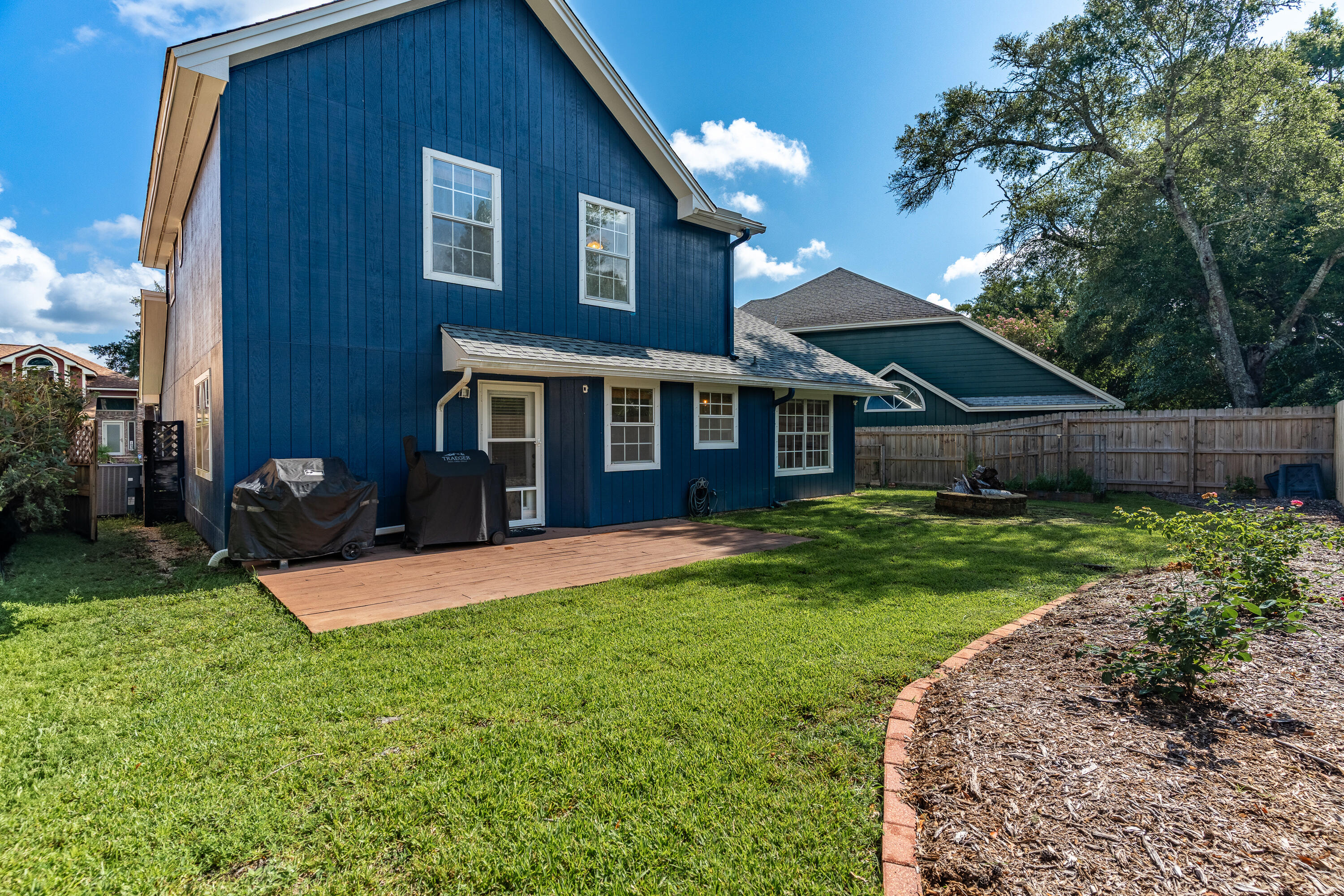 CROSSWINDS 1ST ADDN - Residential