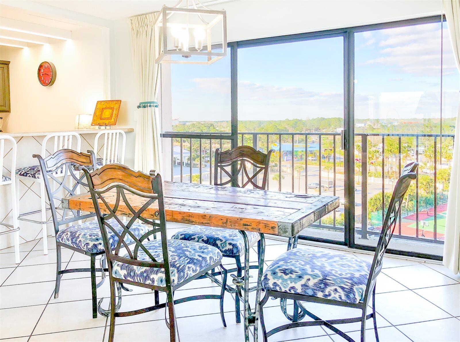 MOONDRIFTER CONDO - Residential