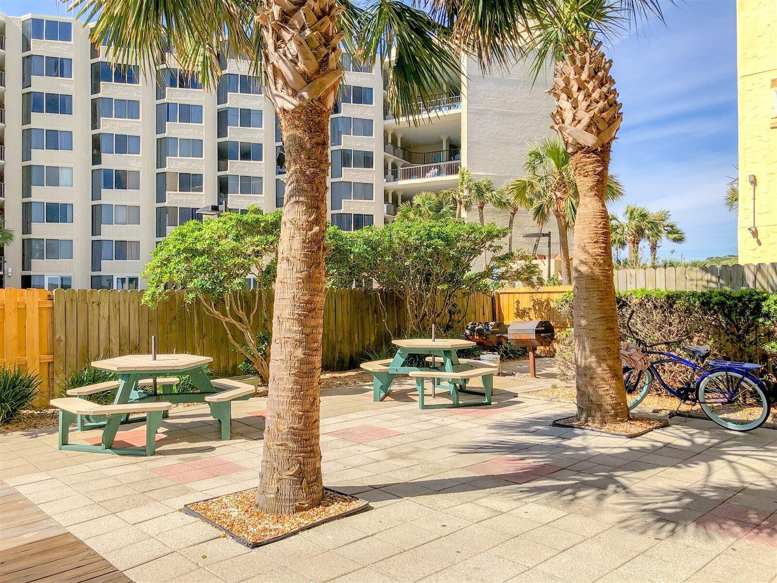 MOONDRIFTER CONDO - Residential