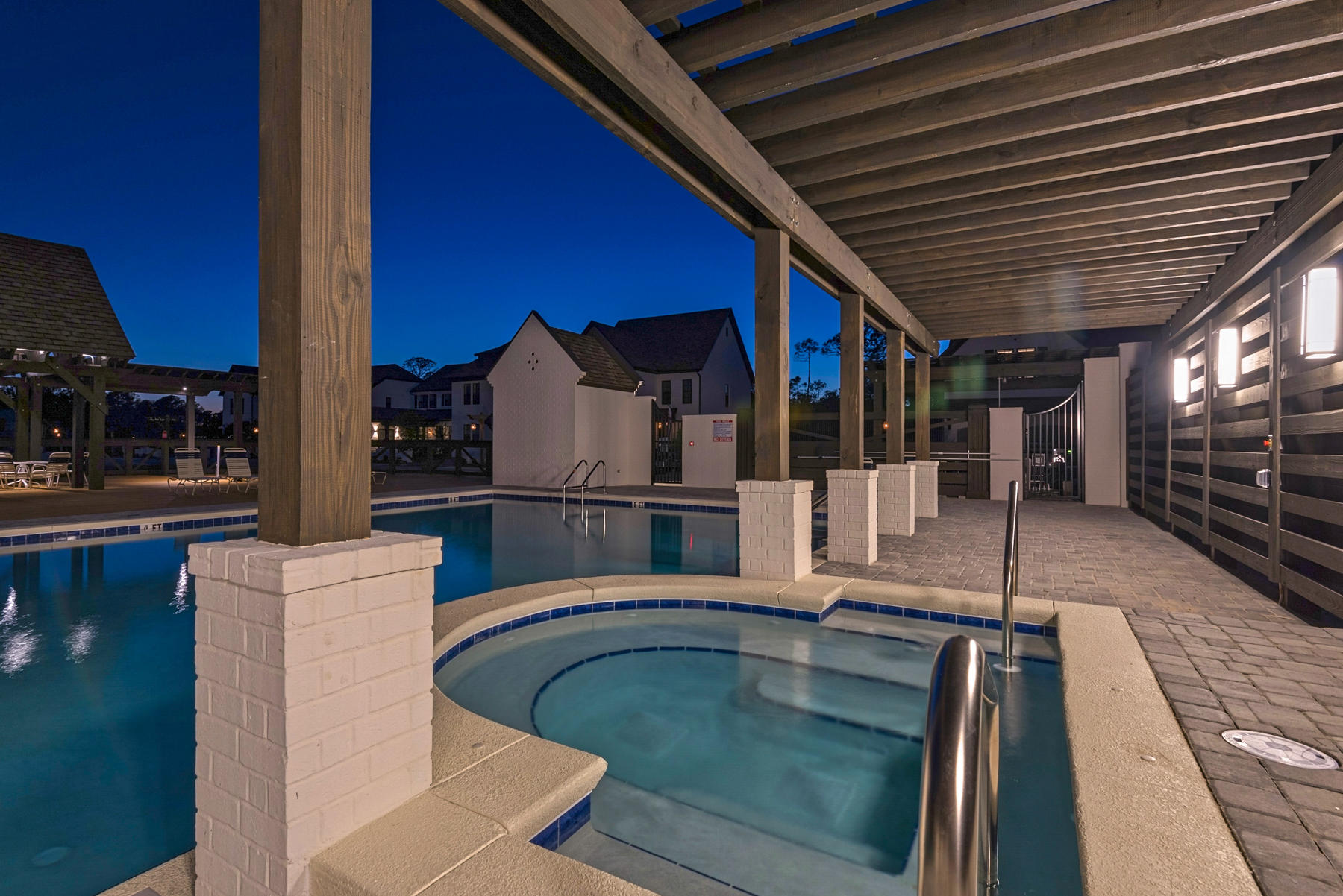 Ridgewalk - Residential