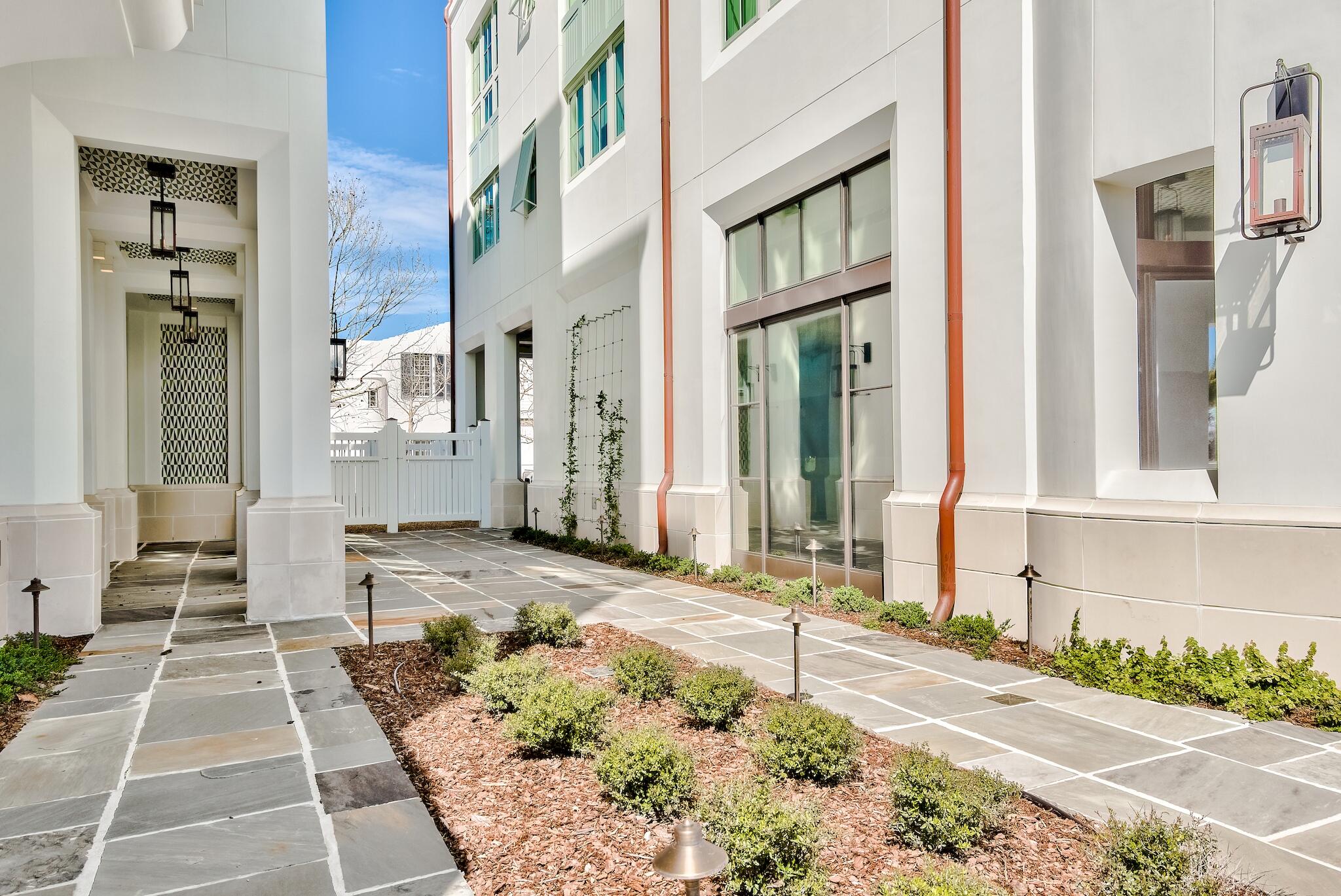 ALYS BEACH - Residential