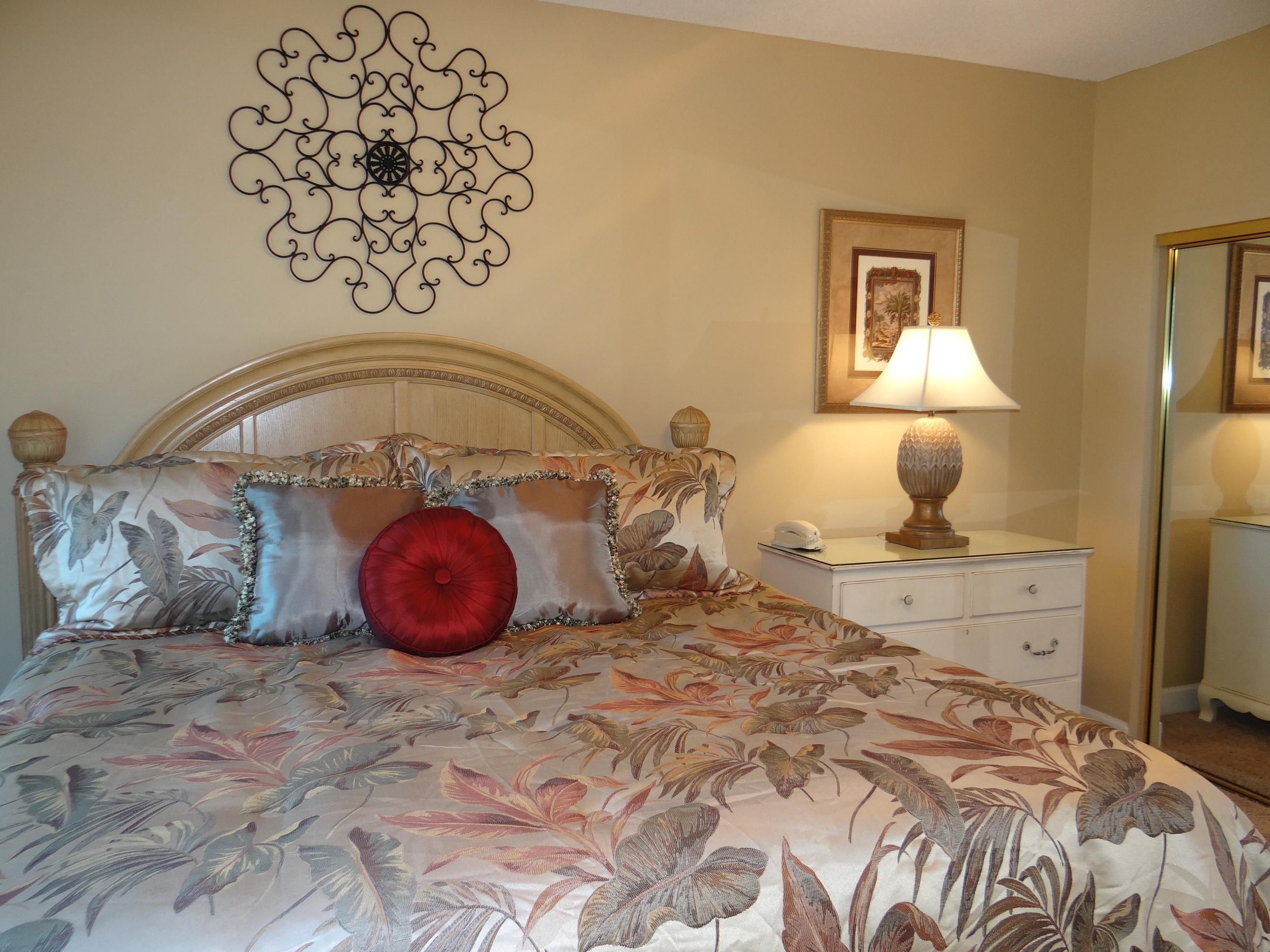 JADE EAST TOWERS CONDO - Residential